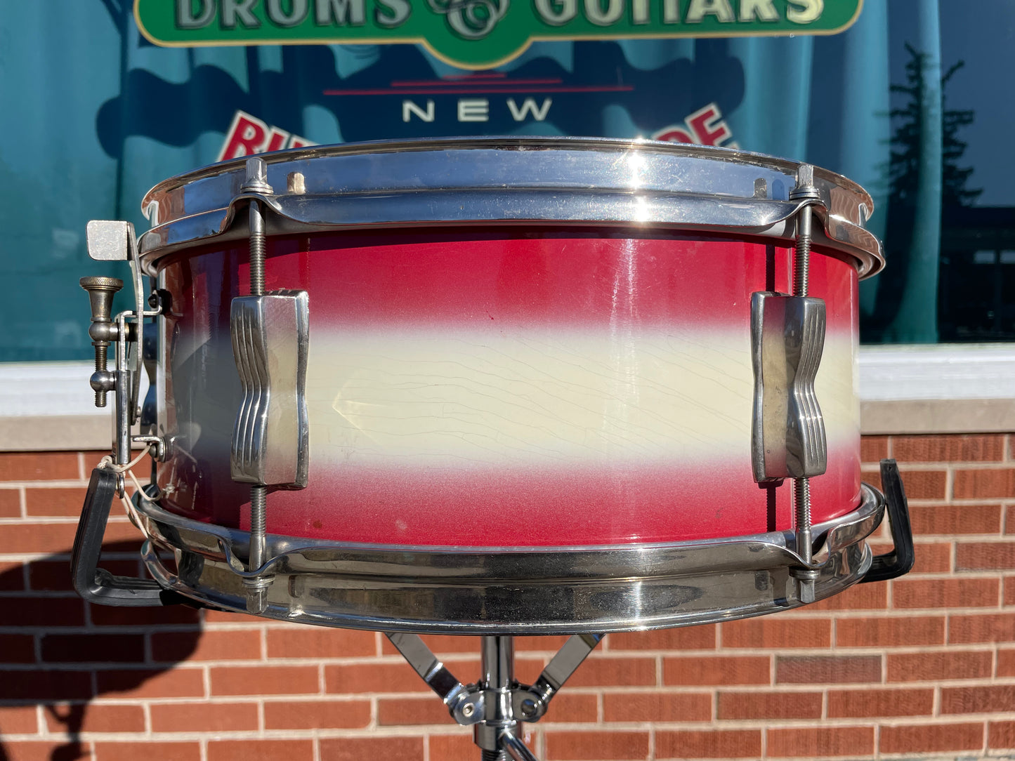 1958 WFL 5.5x14 No. 491 Supreme Concert Snare Drum Red / White Duco Pioneer
