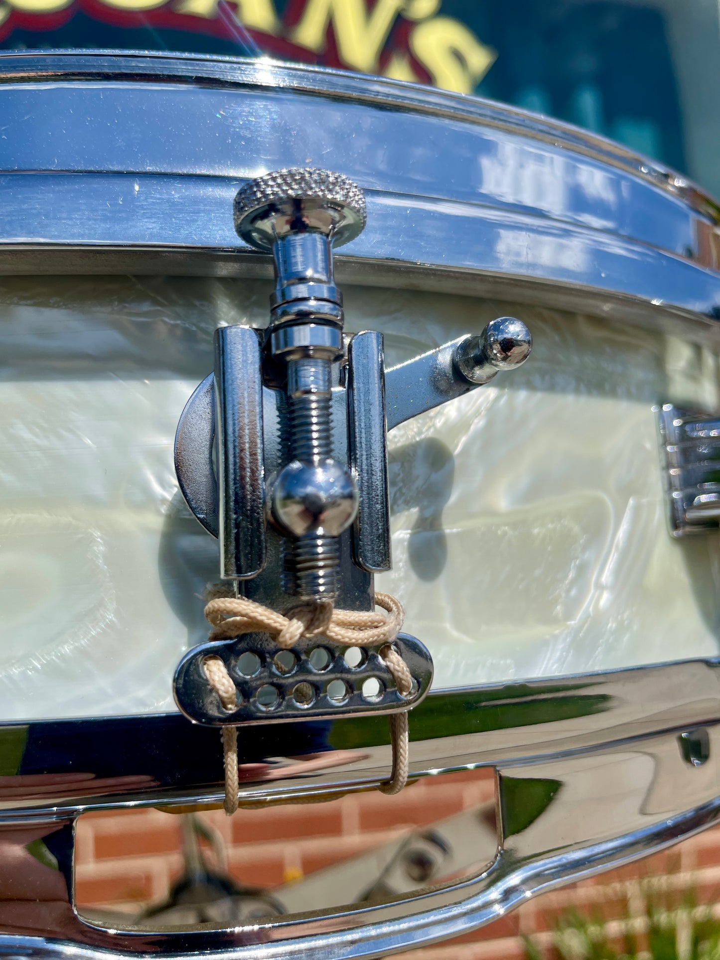 1959 Ludwig 3x13 Be-Bop Jazz Combo Snare Drum White Marine Pearl Trans Badge