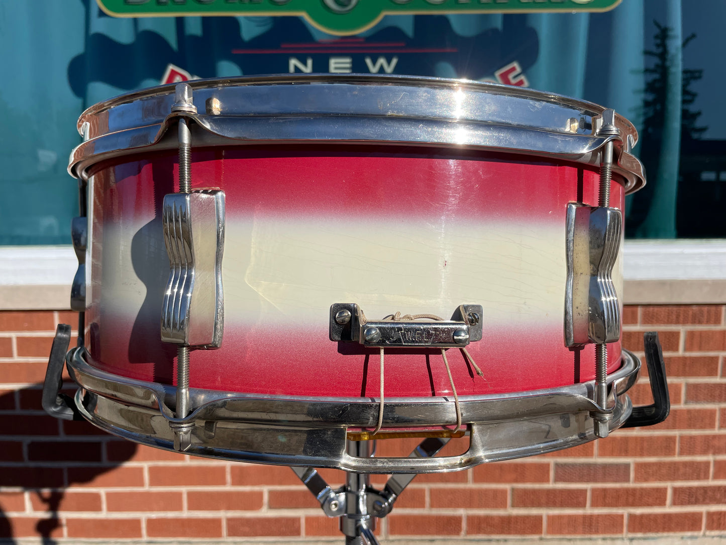 1958 WFL 5.5x14 No. 491 Supreme Concert Snare Drum Red / White Duco Pioneer