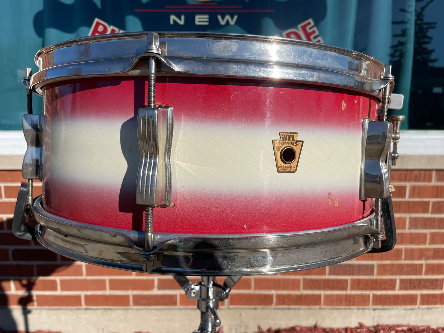 1958 WFL 5.5x14 No. 491 Supreme Concert Snare Drum Red / White Duco Pioneer