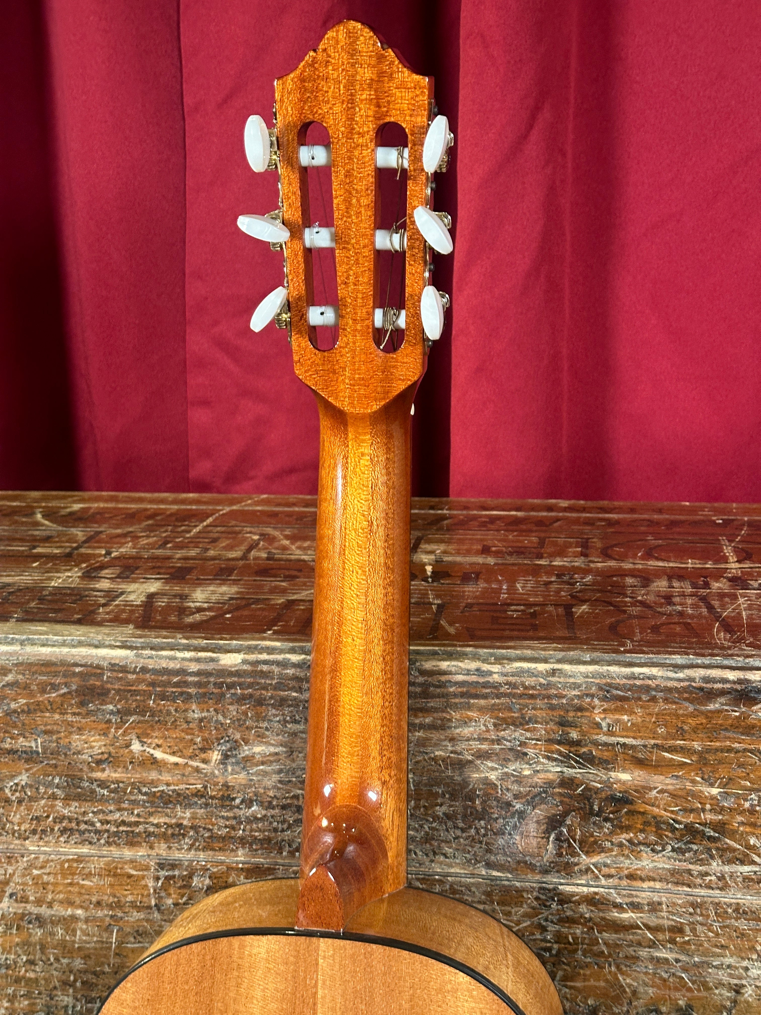 Strunal 1 4 Size Classical Acoustic Guitar Natural Model 4655