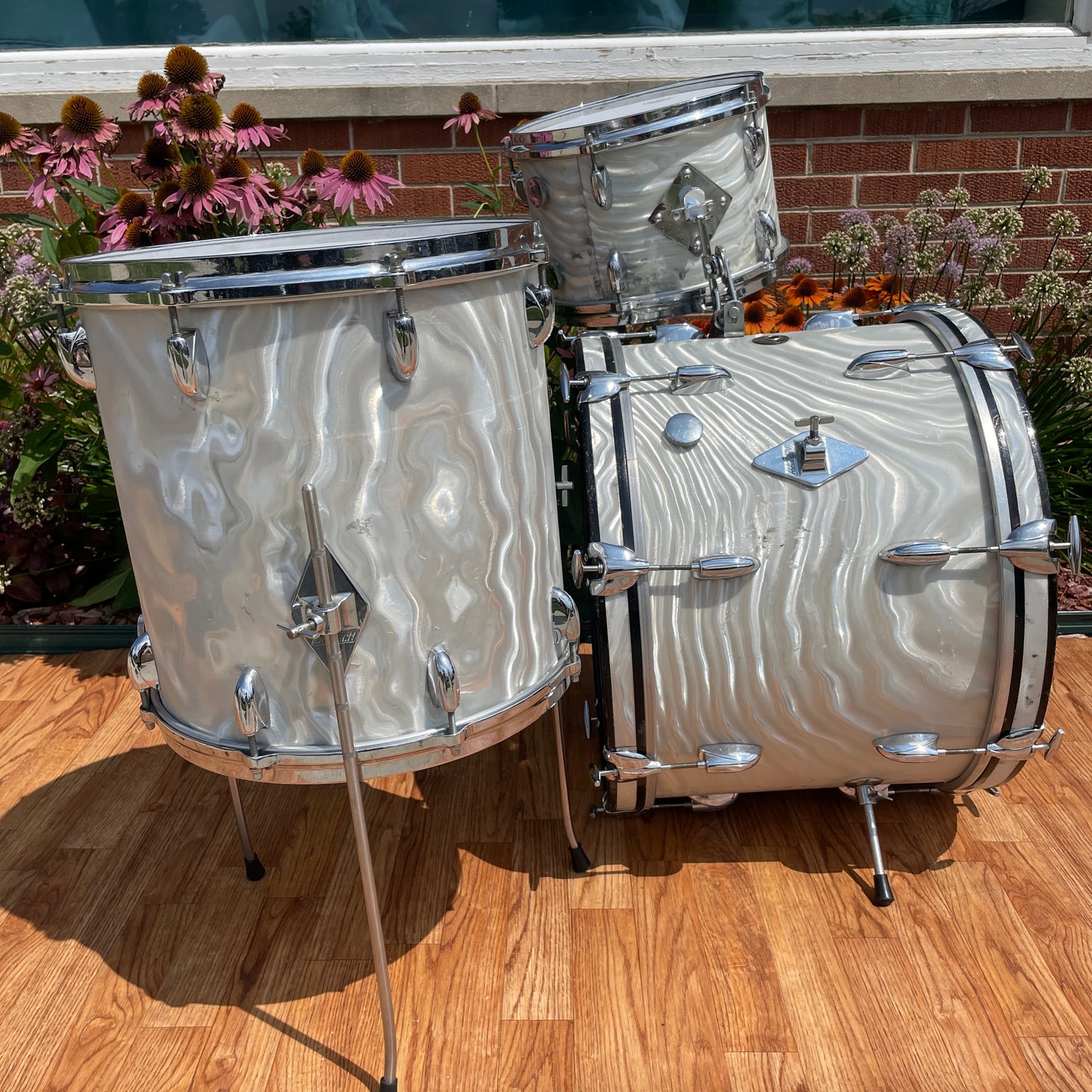 1960s Gretsch Progressive Jazz Drum Set Silver (White) Satin Flame 20/12/14