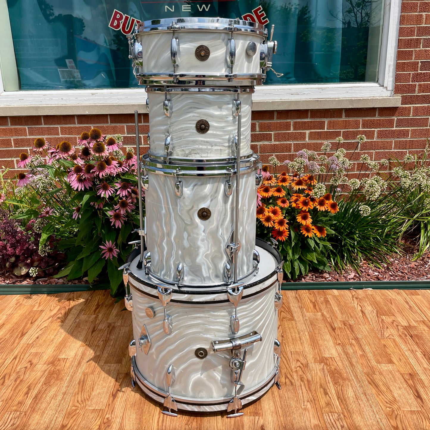 1960s Gretsch Progressive Jazz Drum Set Silver (White) Satin Flame 20/12/14 w/ Snare
