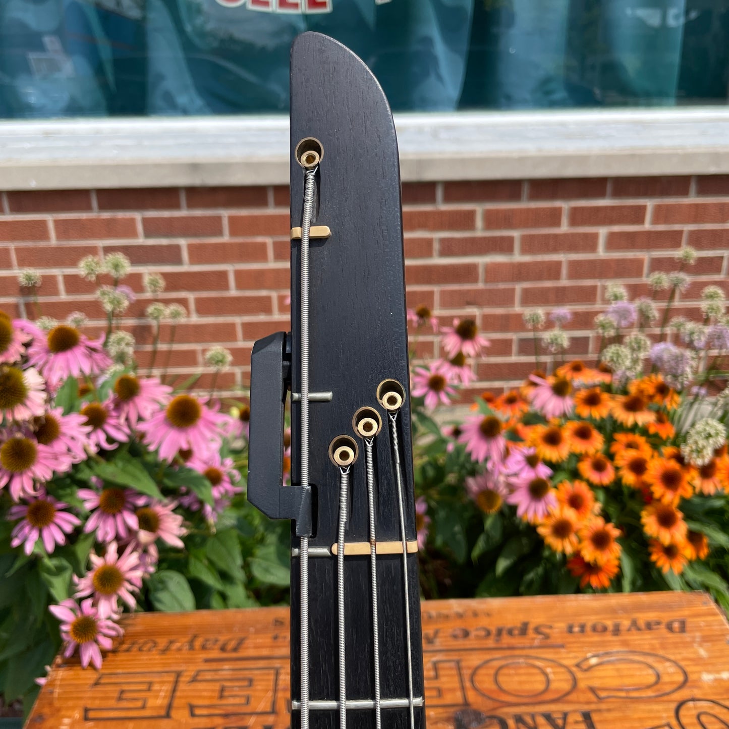 1990 Philip Kubicki Ex Factor 18v Active Bass in Cream w/ OHSC