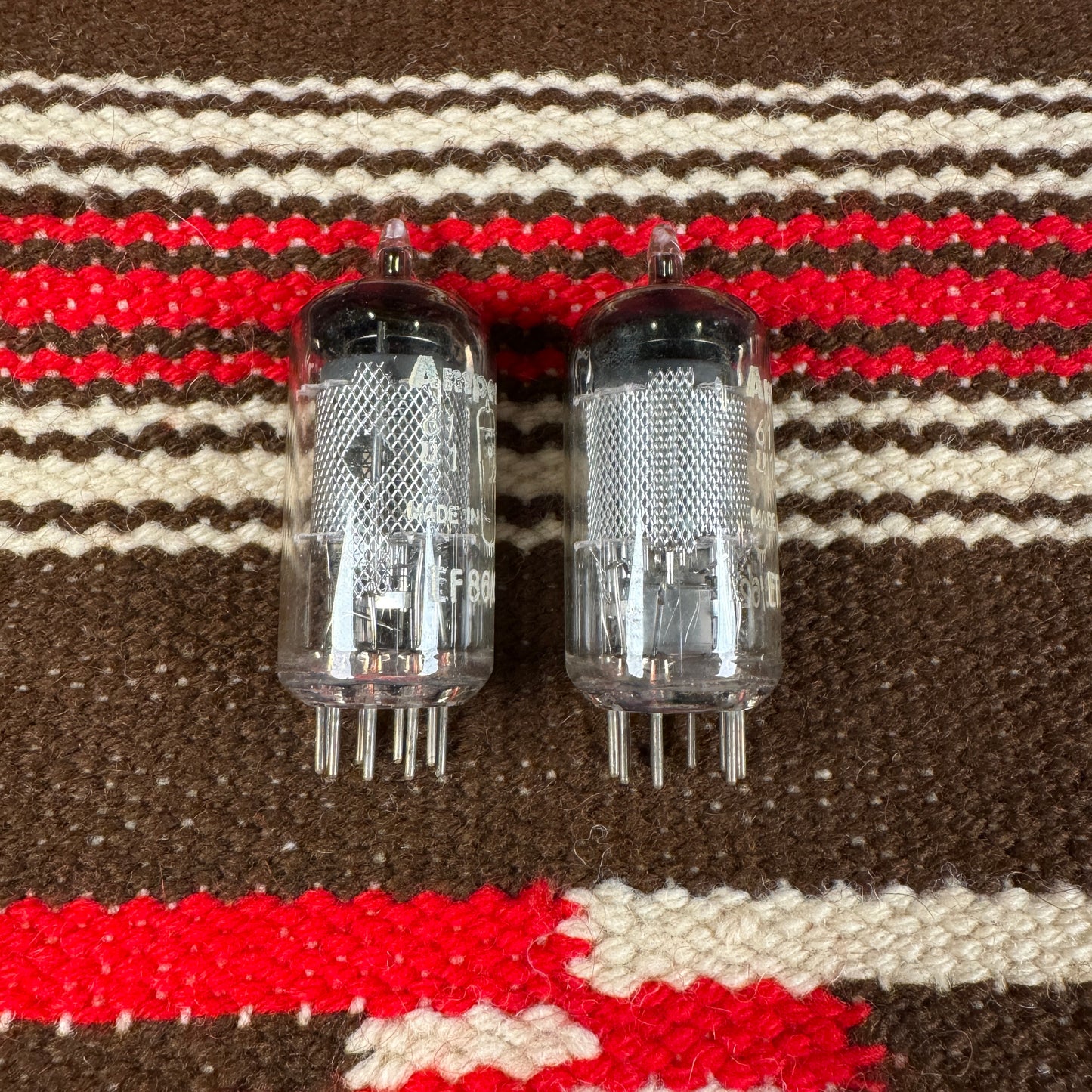 NOS Amperex Bugle Boy EF86 / 6267 Amplifier Preamp Tubes Pair Duet Mesh Plate France #103