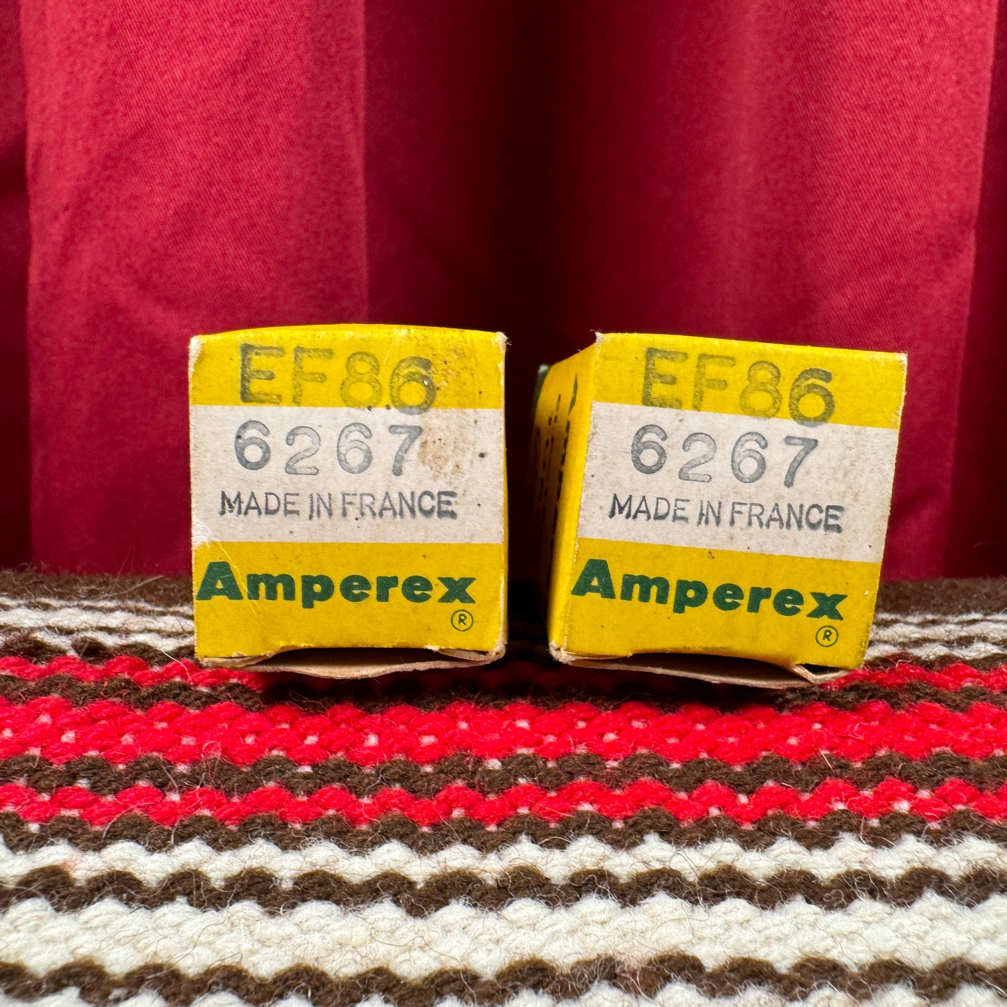 NOS Amperex Bugle Boy EF86 / 6267 Amplifier Preamp Tubes Pair Duet Mesh Plate France #103