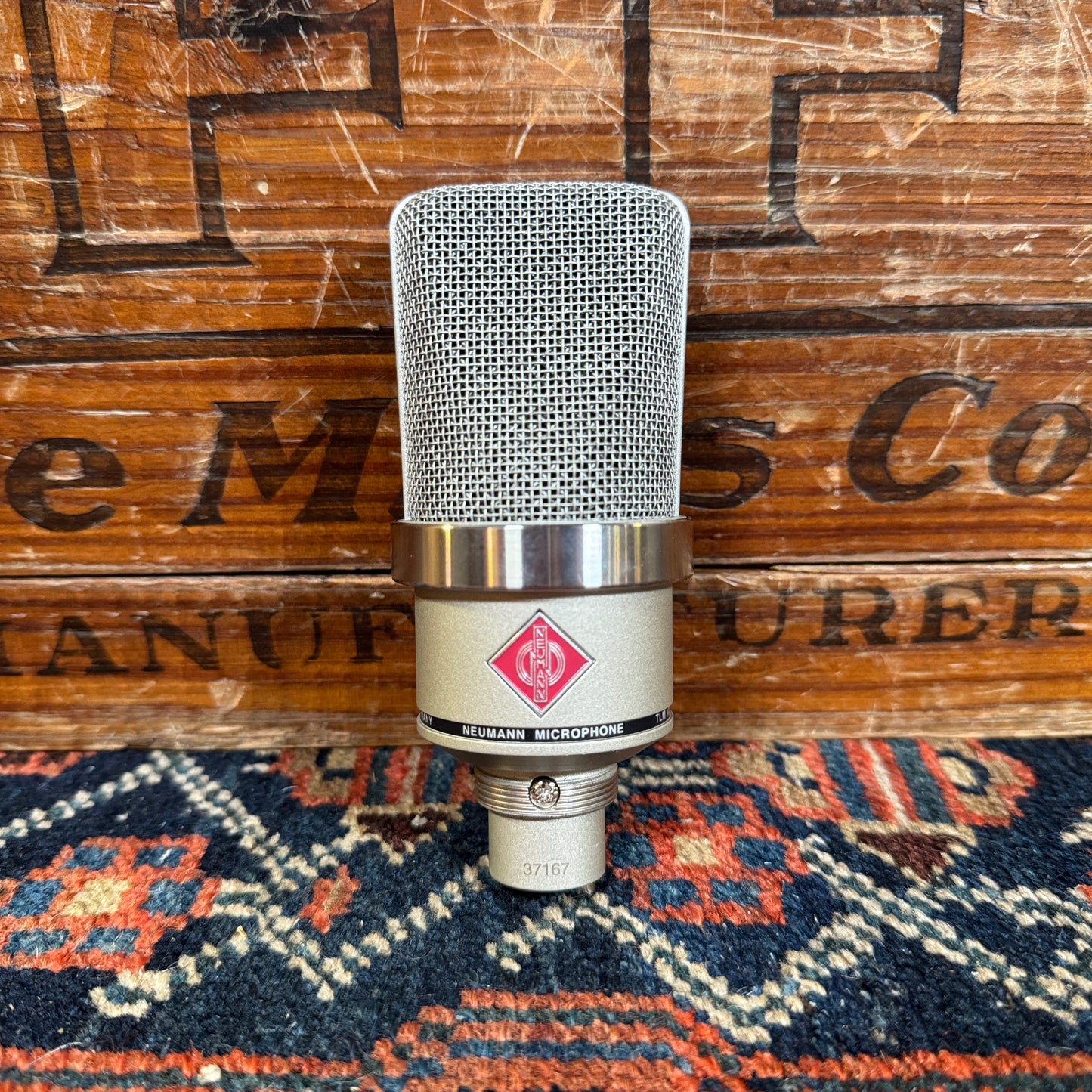 Neumann TLM 102 Large Diaphragm Cardioid Condenser Microphone Nickel