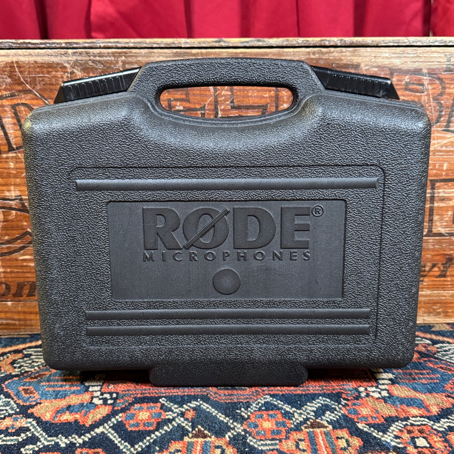 Rode NT5 Small-Diaphragm Cardioid Condenser Microphone Pair w/ Case Set