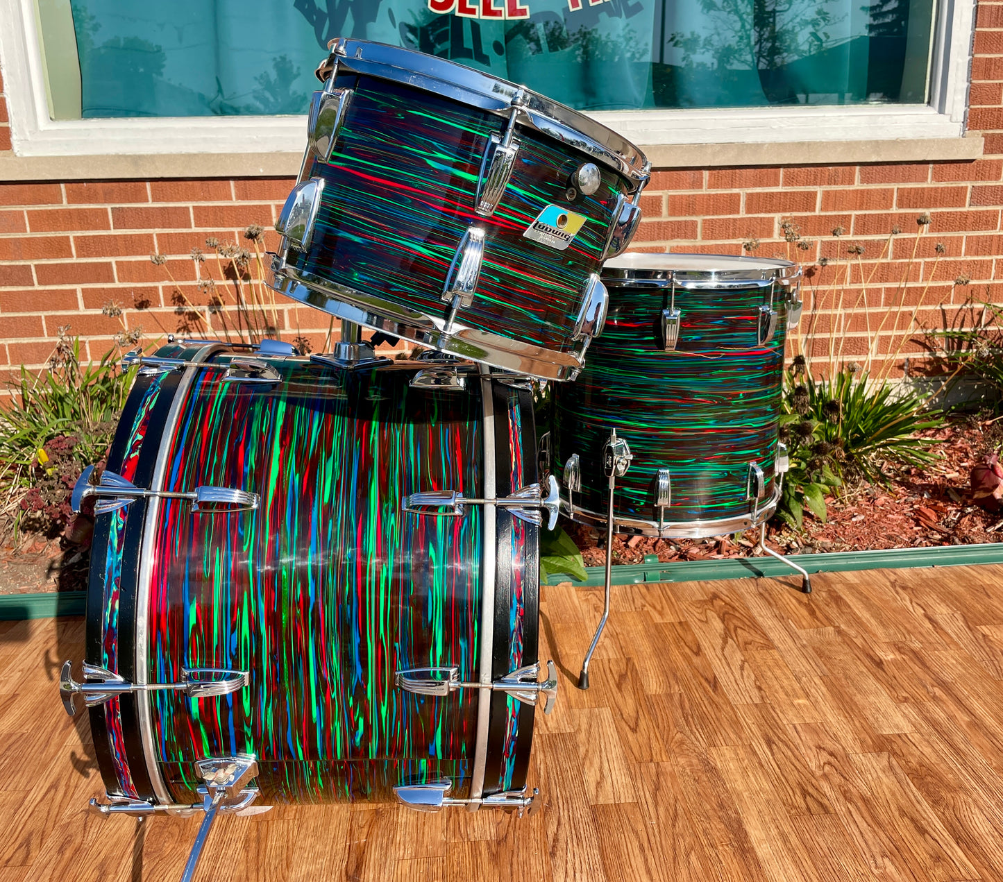 1970s Ludwig Big Beat Drum Set Psychedelic Red 22/12/13/16