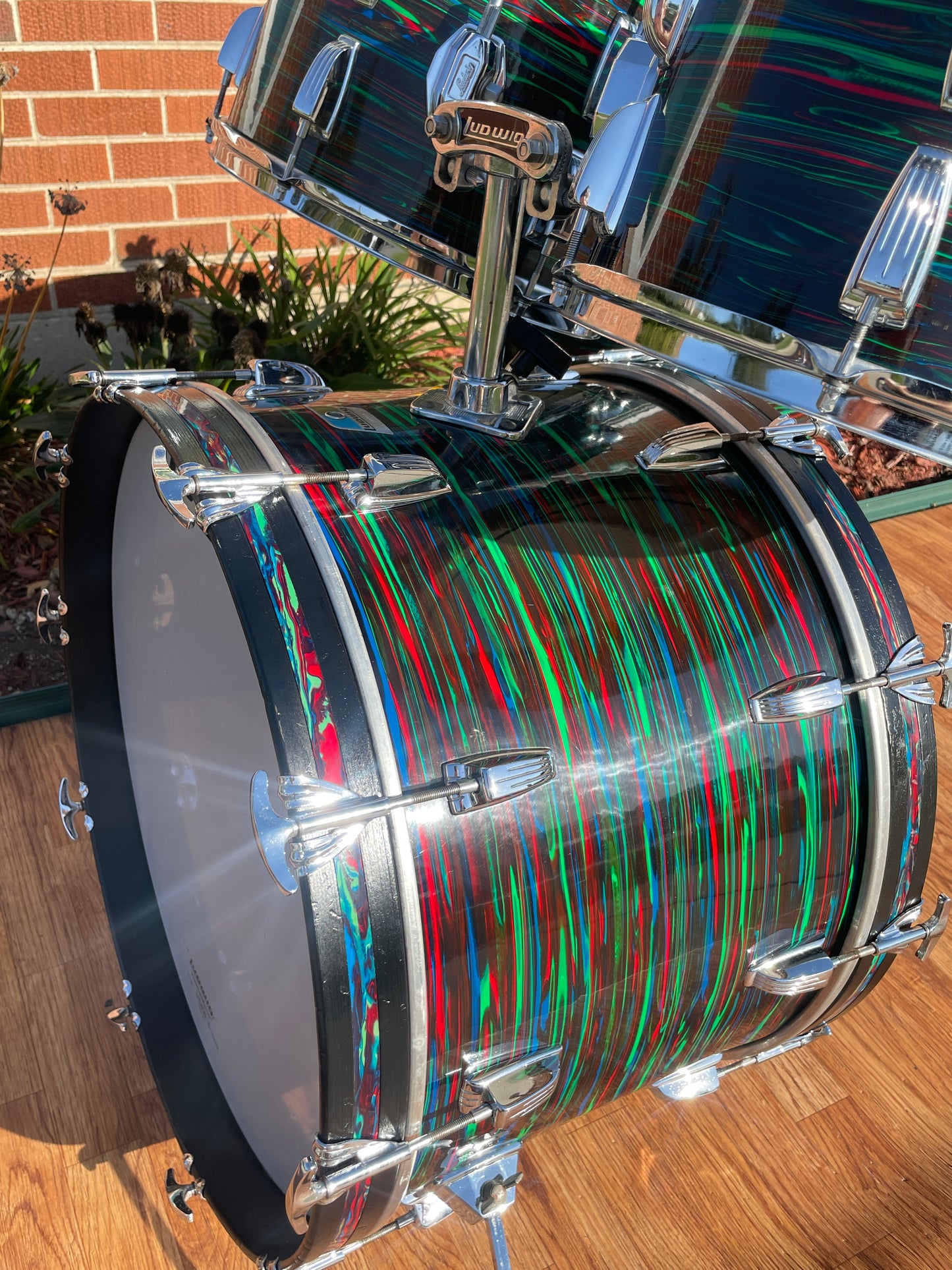 1970s Ludwig Big Beat Drum Set Psychedelic Red 22/12/13/16