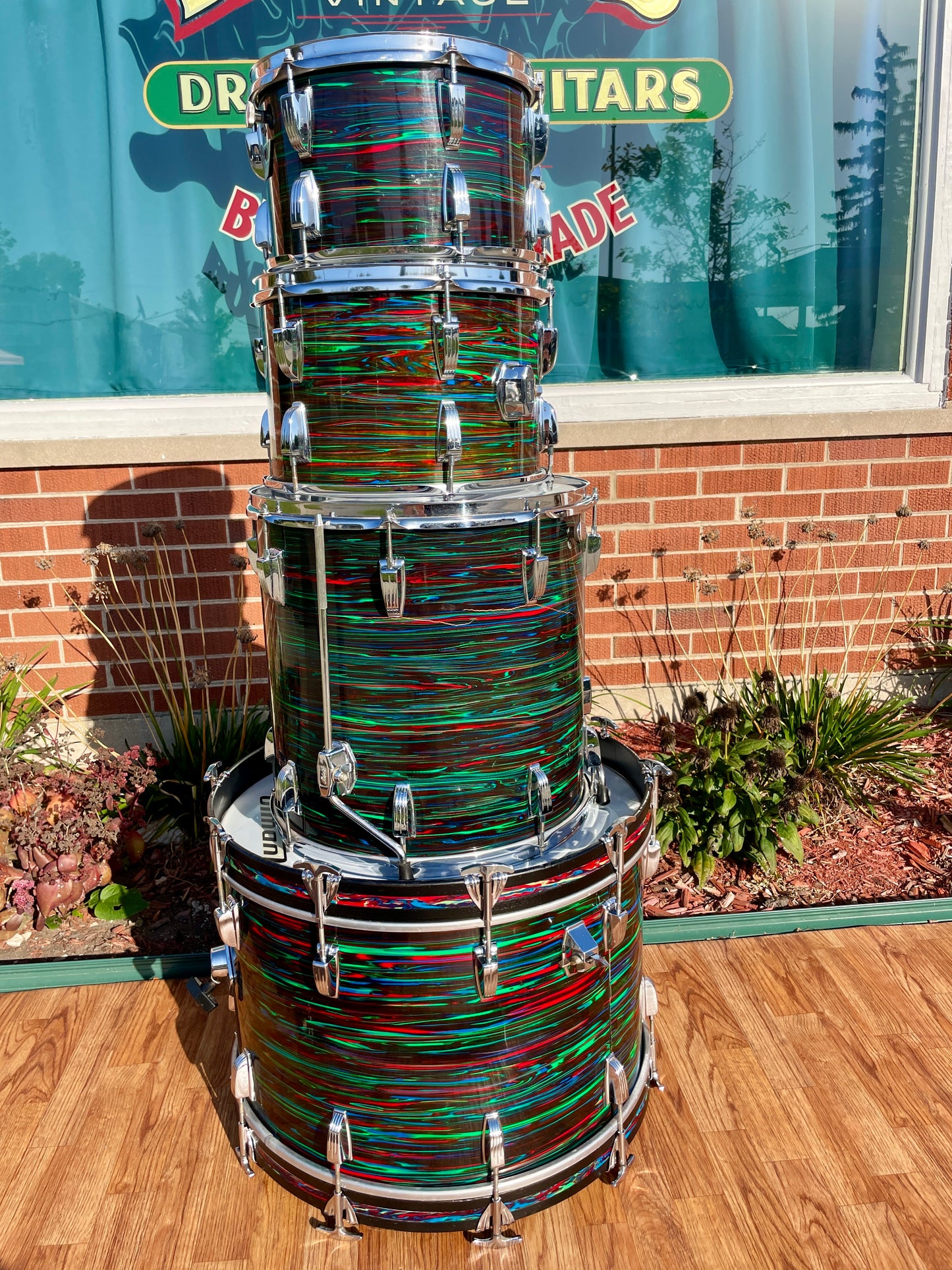 1970s Ludwig Big Beat Drum Set Psychedelic Red 22/12/13/16