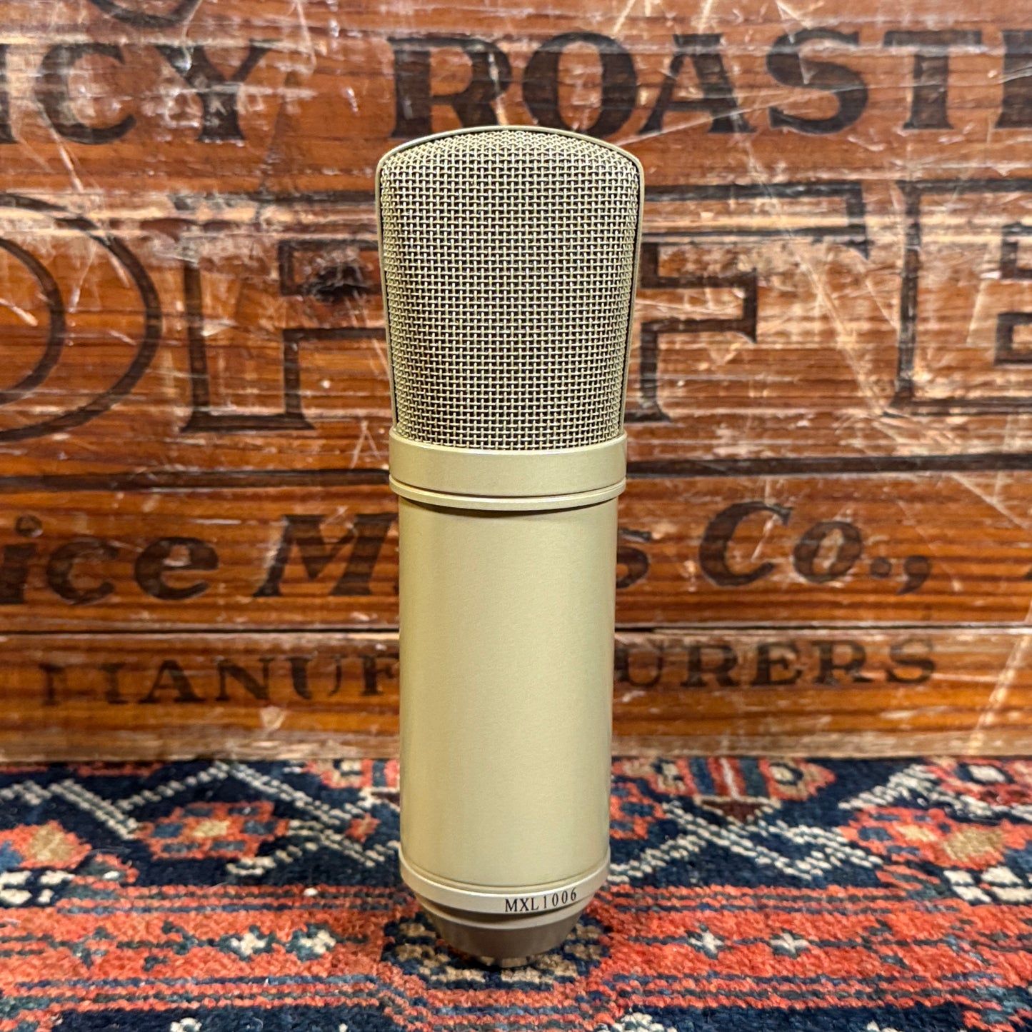 MXL 1006 Large Diaphragm Condenser Microphone #1 w/ Clip & Bag