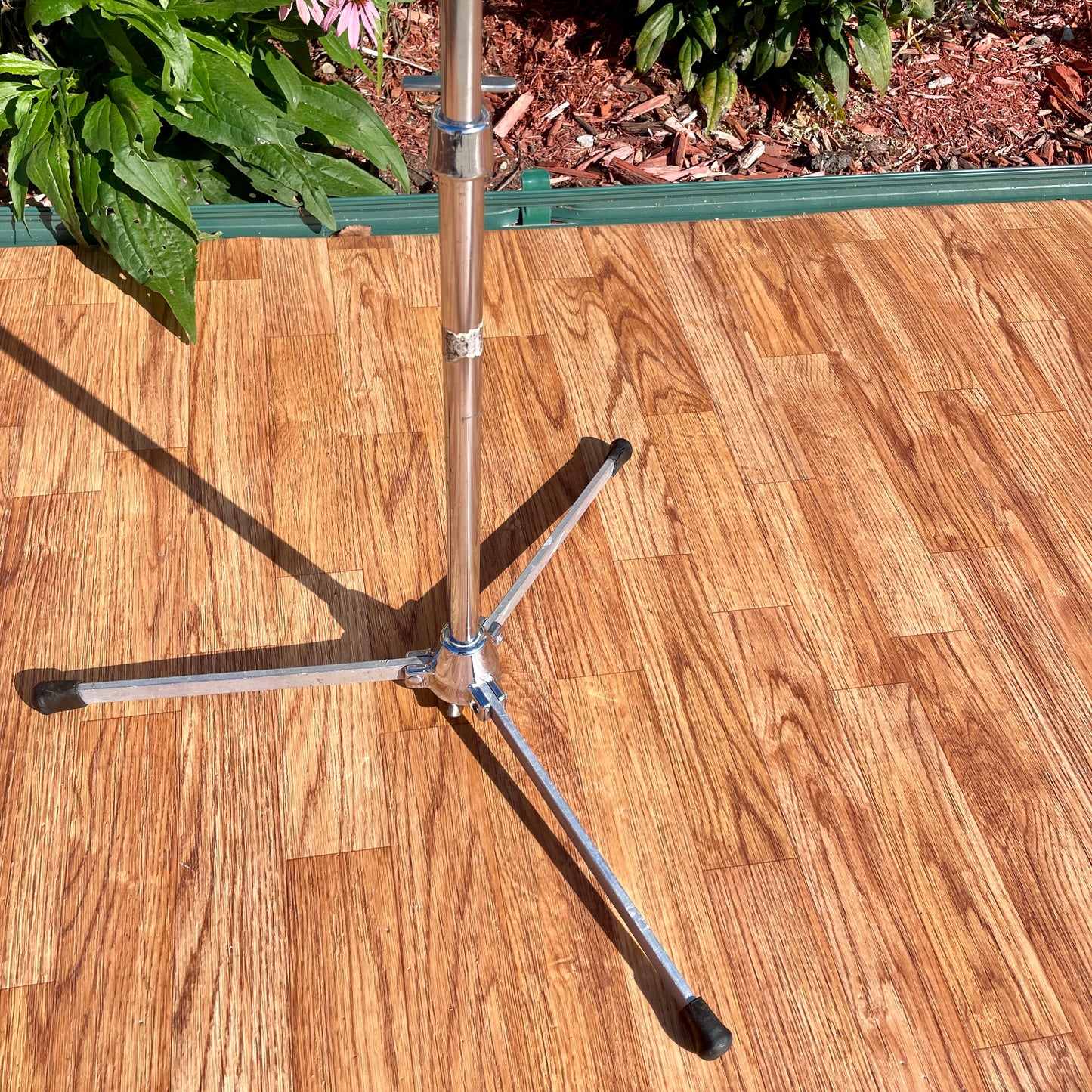 1960s Slingerland No. 33F Flush Base Cymbal Stand