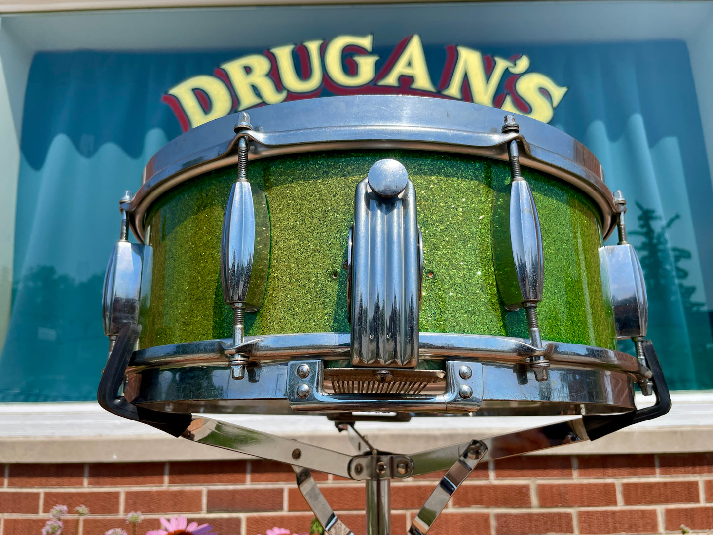 1953-56 Slingerland Super Gene Krupa Radio King 5.5x14 Snare Drum Green Sparkle Glass Glitter w/ Dog Tag Badge