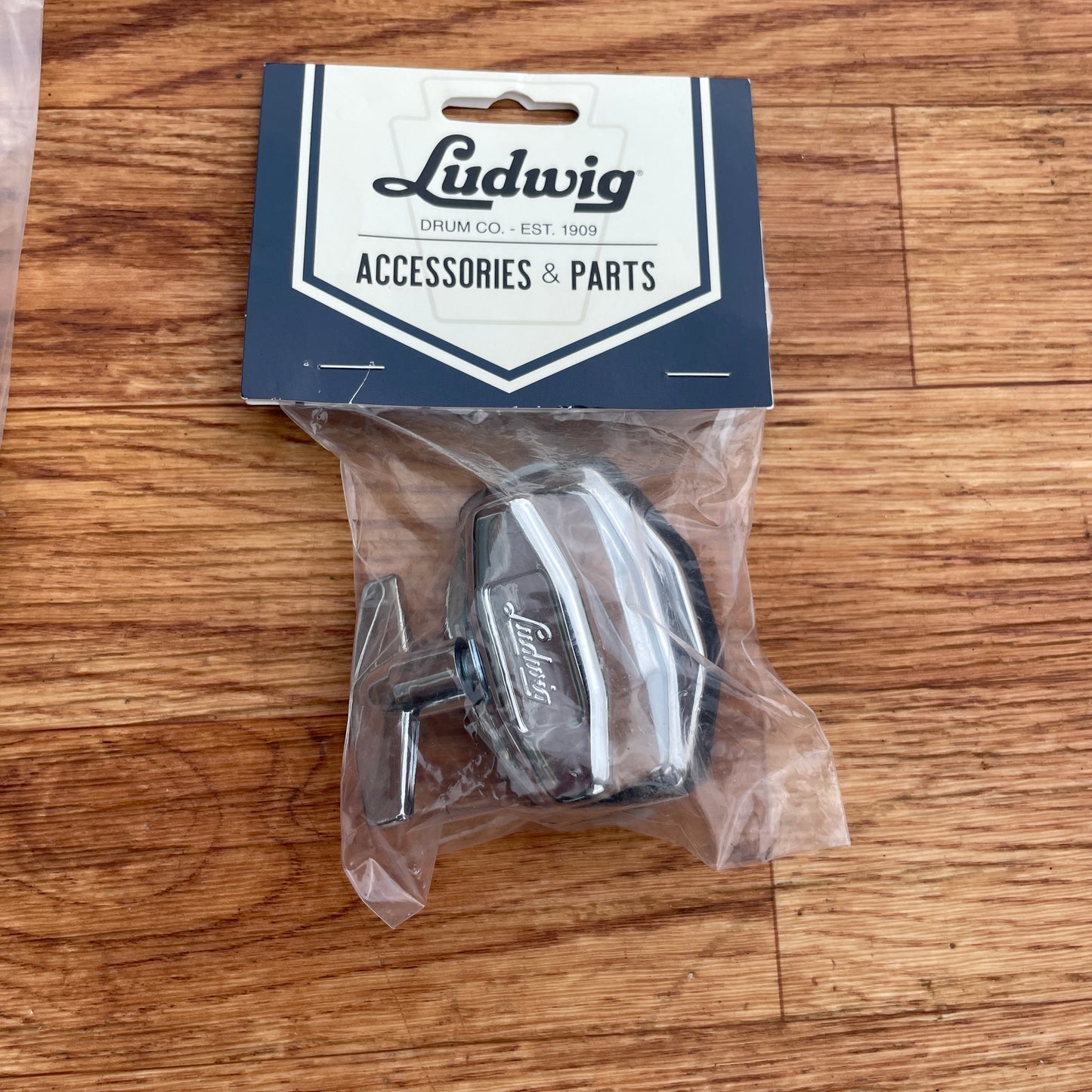 Ludwig L136R Vibraband & P1216D Tom Mounting Bracket Set