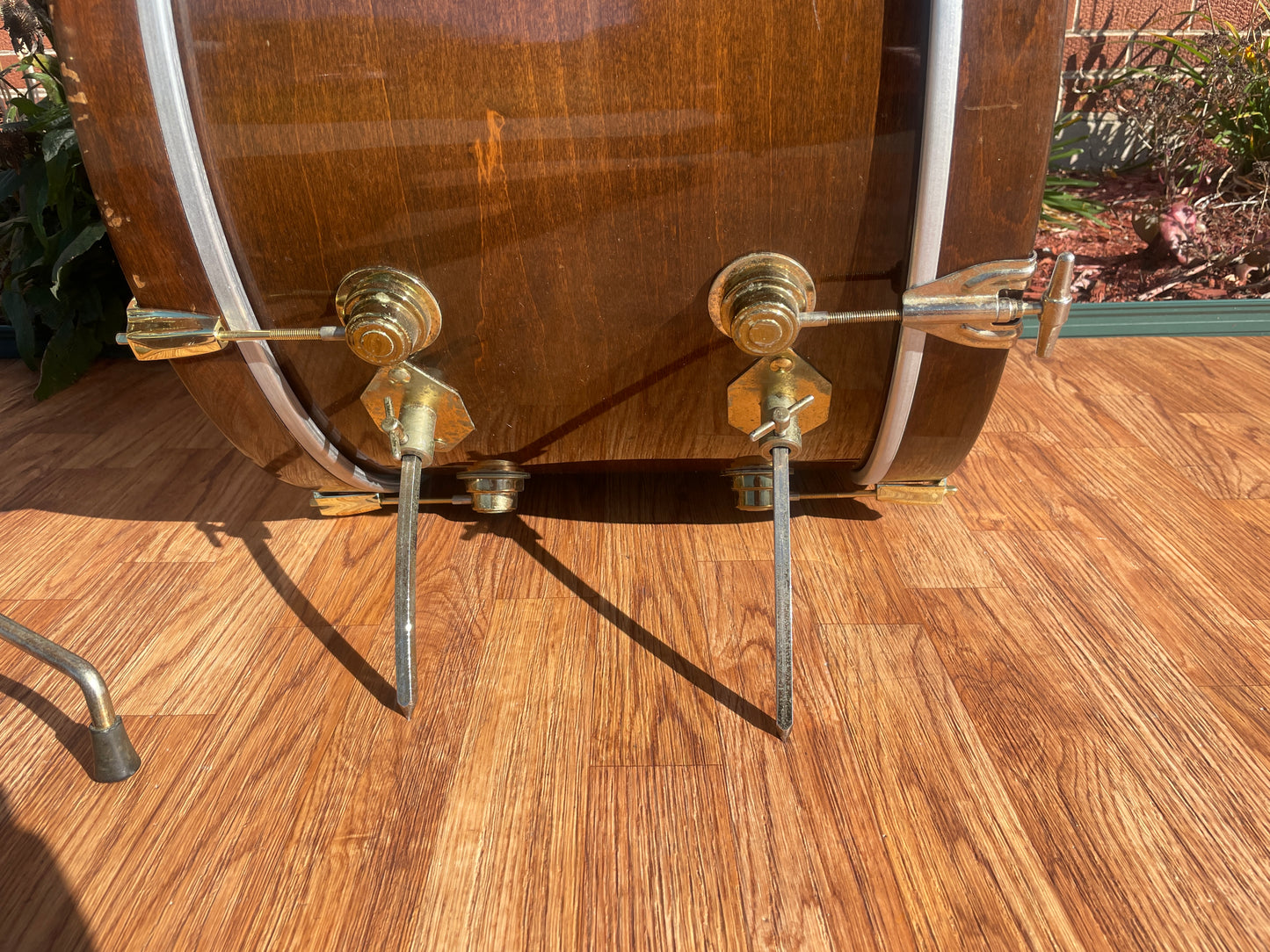 1970s Camco Los Angeles C-500 Drum Set Walnut 22/12/13/16 Gold Hardware LA