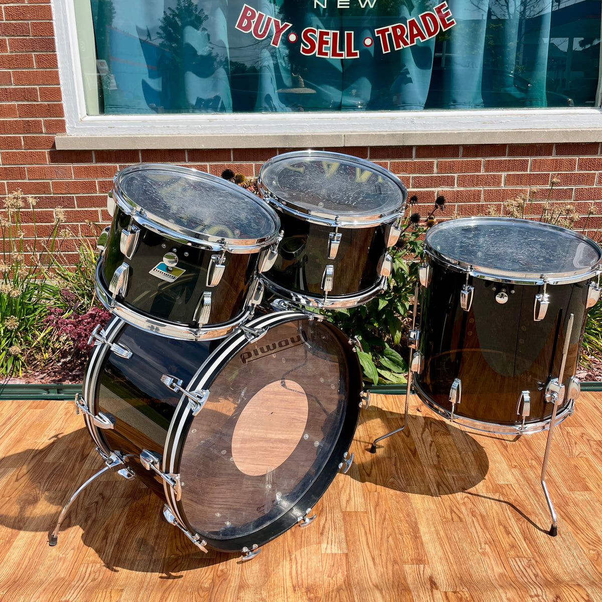 1970s Ludwig Smoke Black Vistalite Big Beat Drum Set 22/12/13/16