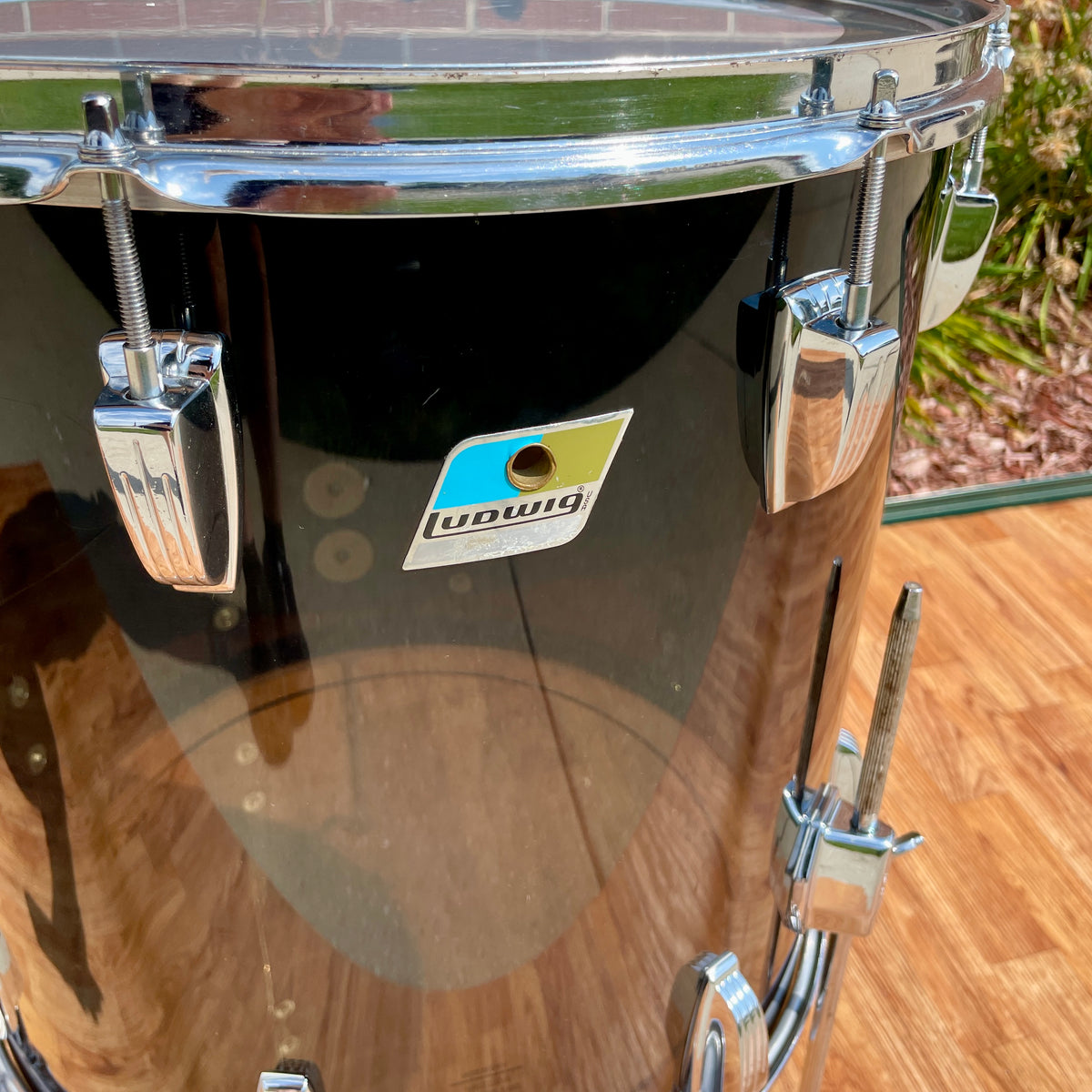 1970s Ludwig Smoke Black Vistalite 16x16 Floor Tom Drum