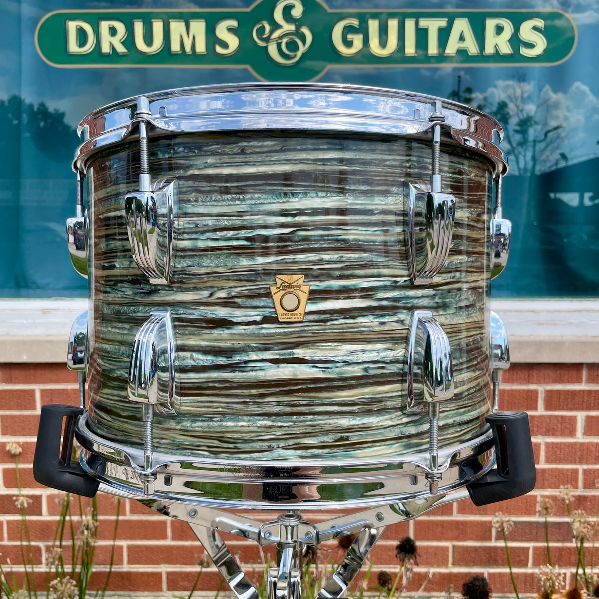 1960s Ludwig 9x13 Pre-Serial Super Classic Tom Drum Oyster Blue Pearl COB