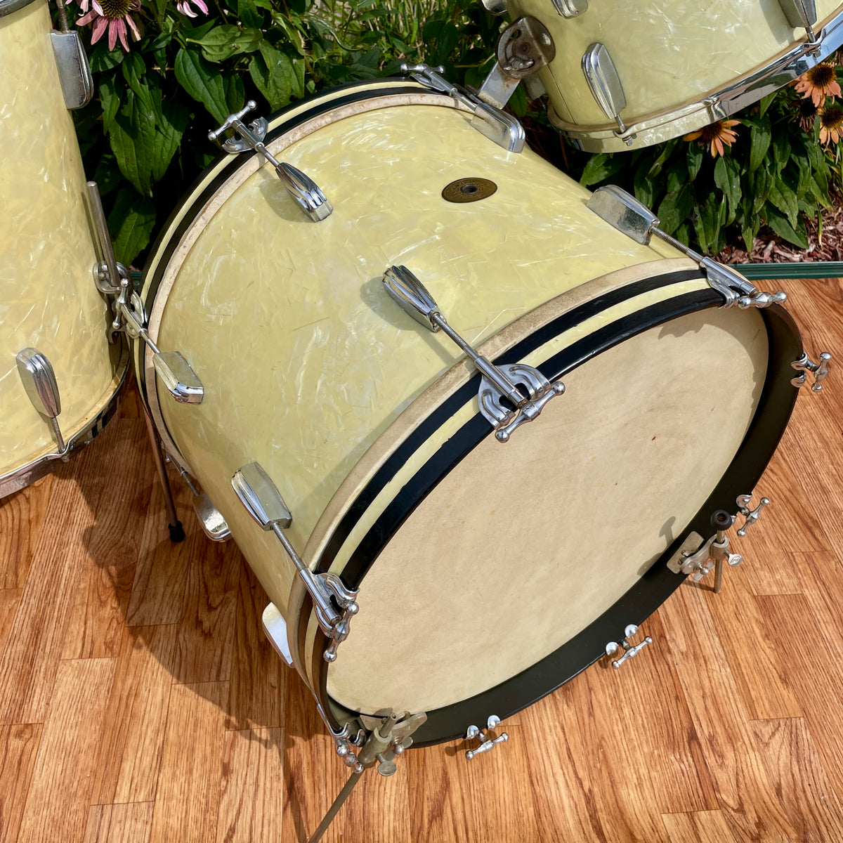 1940s-1950s Slingerland Radio King Drum Set White Marine Pearl 20/13/16