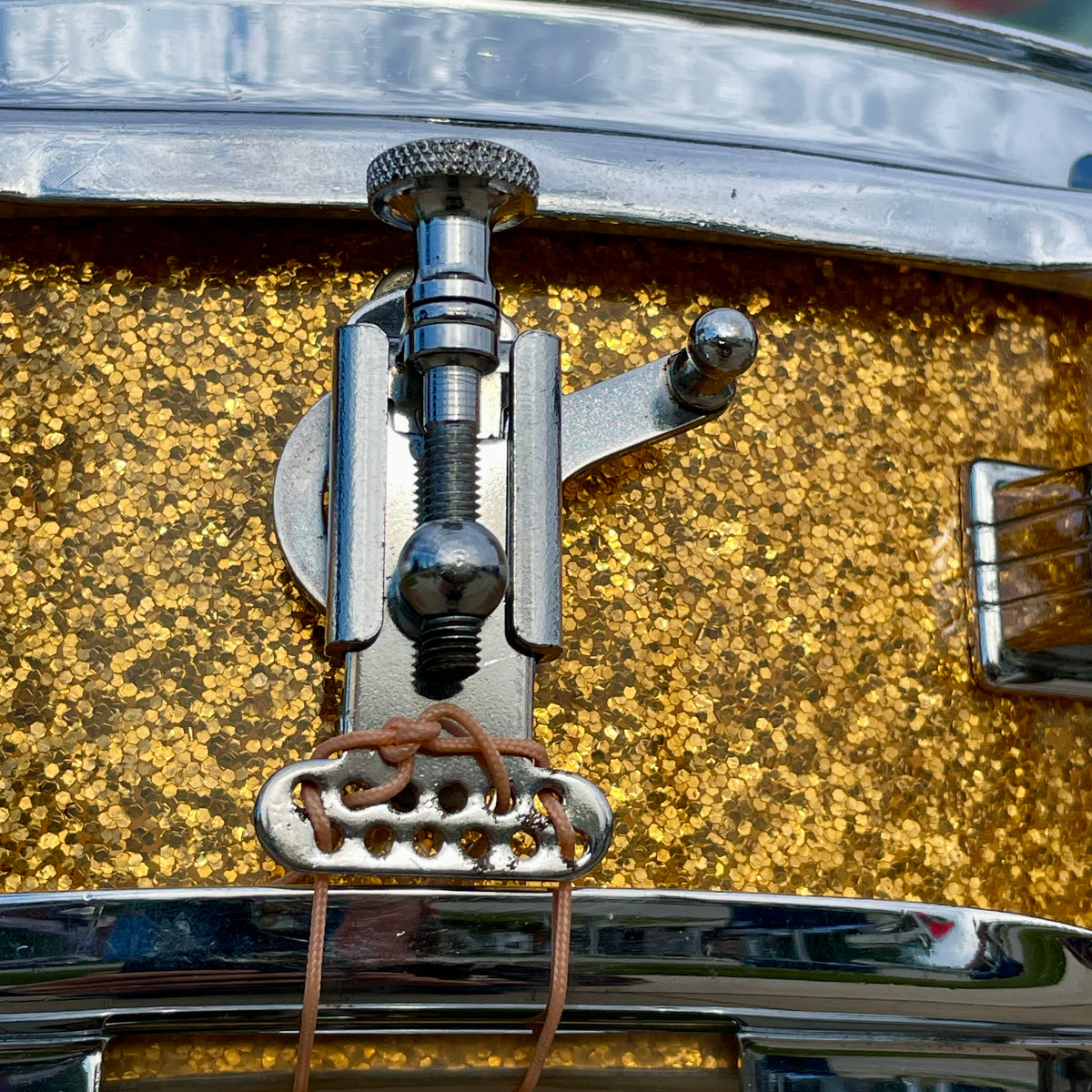1958-1960 Ludwig Down Beat 4x14 Snare Drum Gold Sparkle