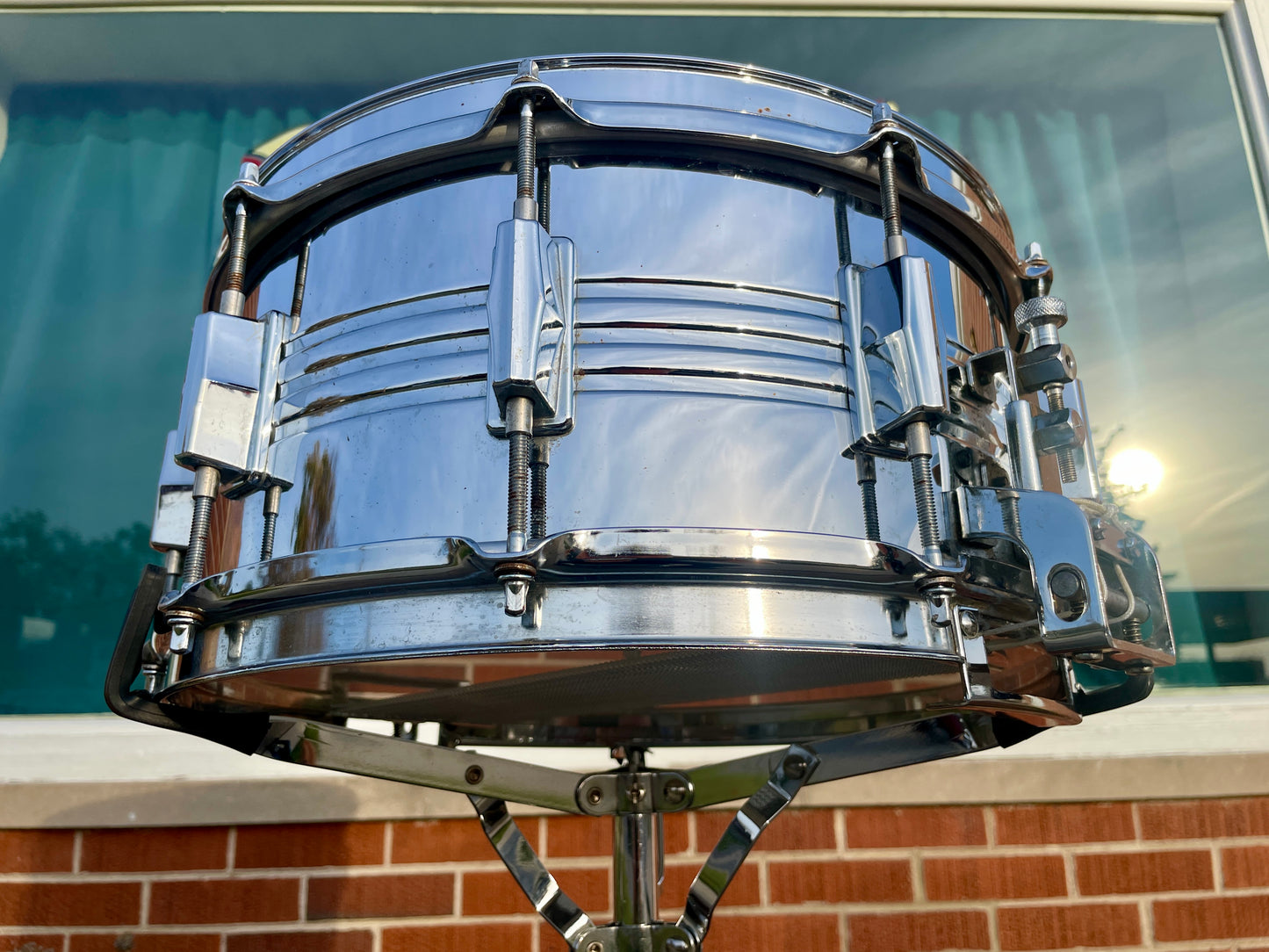 1980s Pearl 6.5x14 Professional Series M-514D Steel Snare Drum