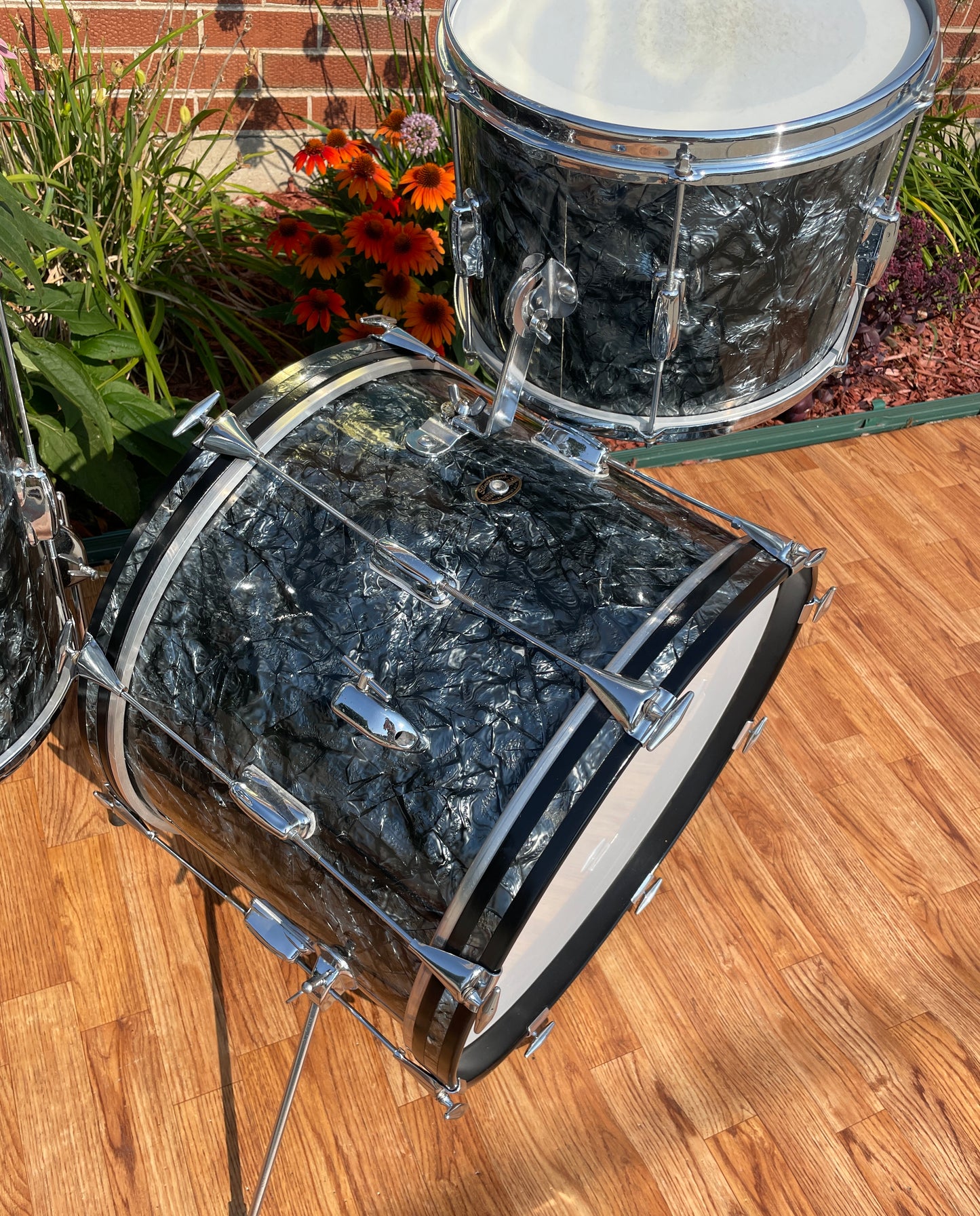 1960s Slingerland No. 74N Stage Band Drum Set Black Diamond Pearl 20/13/14 w/ 5.5x14 Snare Drum