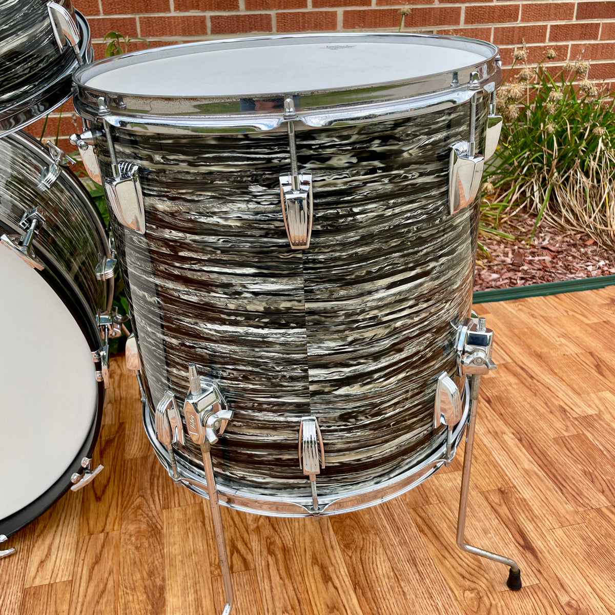 1966 Ludwig Hollywood Drum Set Oyster Black Pearl 22/12/12/16
