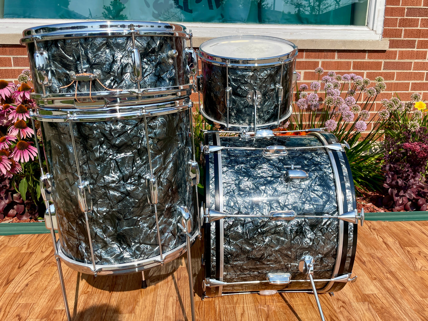 1960s Slingerland No. 74N Stage Band Drum Set Black Diamond Pearl 20/13/14 w/ 5.5x14 Snare Drum