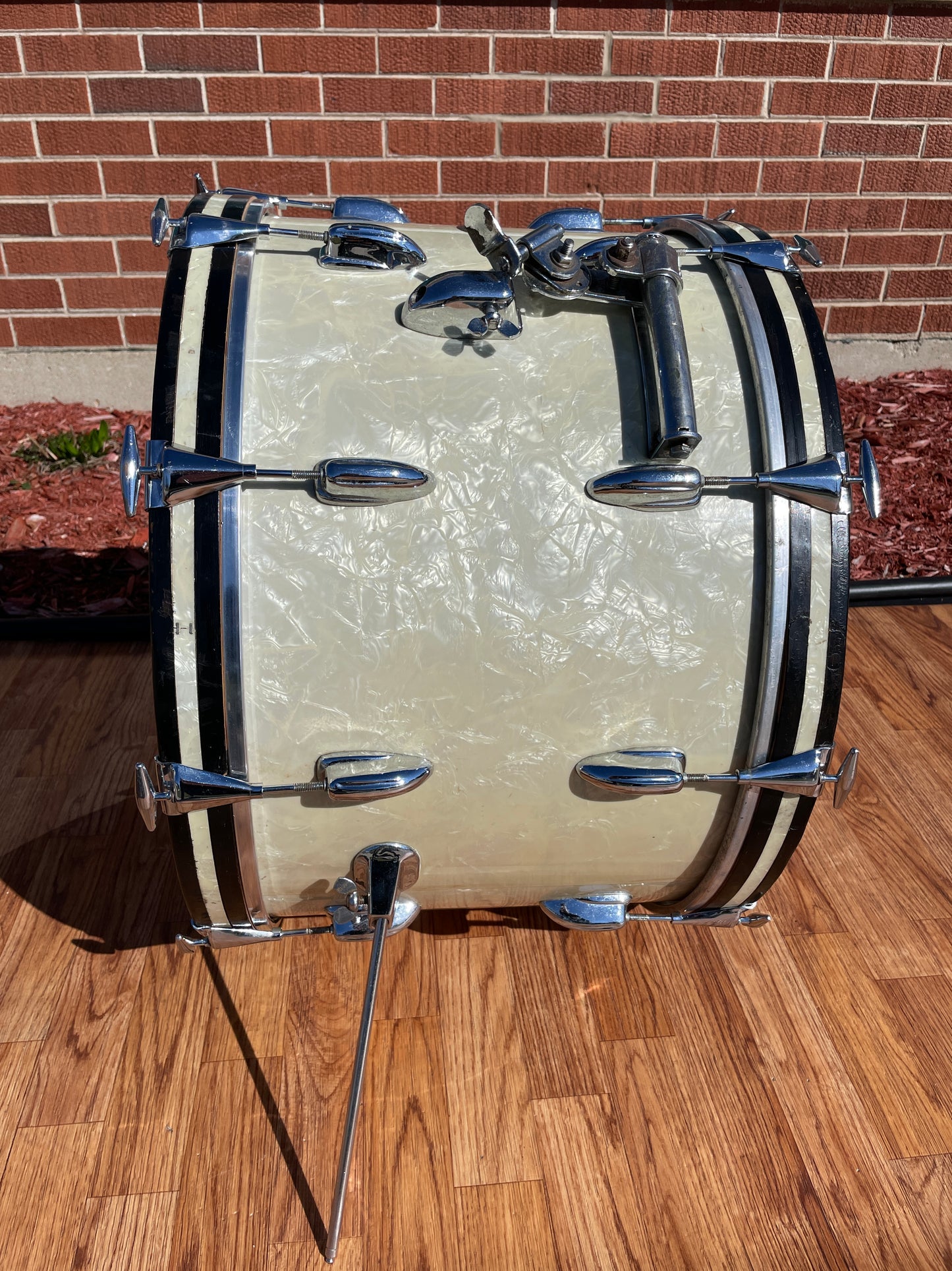 1960 Slingerland 14x22 No. 335 Gene Krupa Bass Drum White Marine Pearl