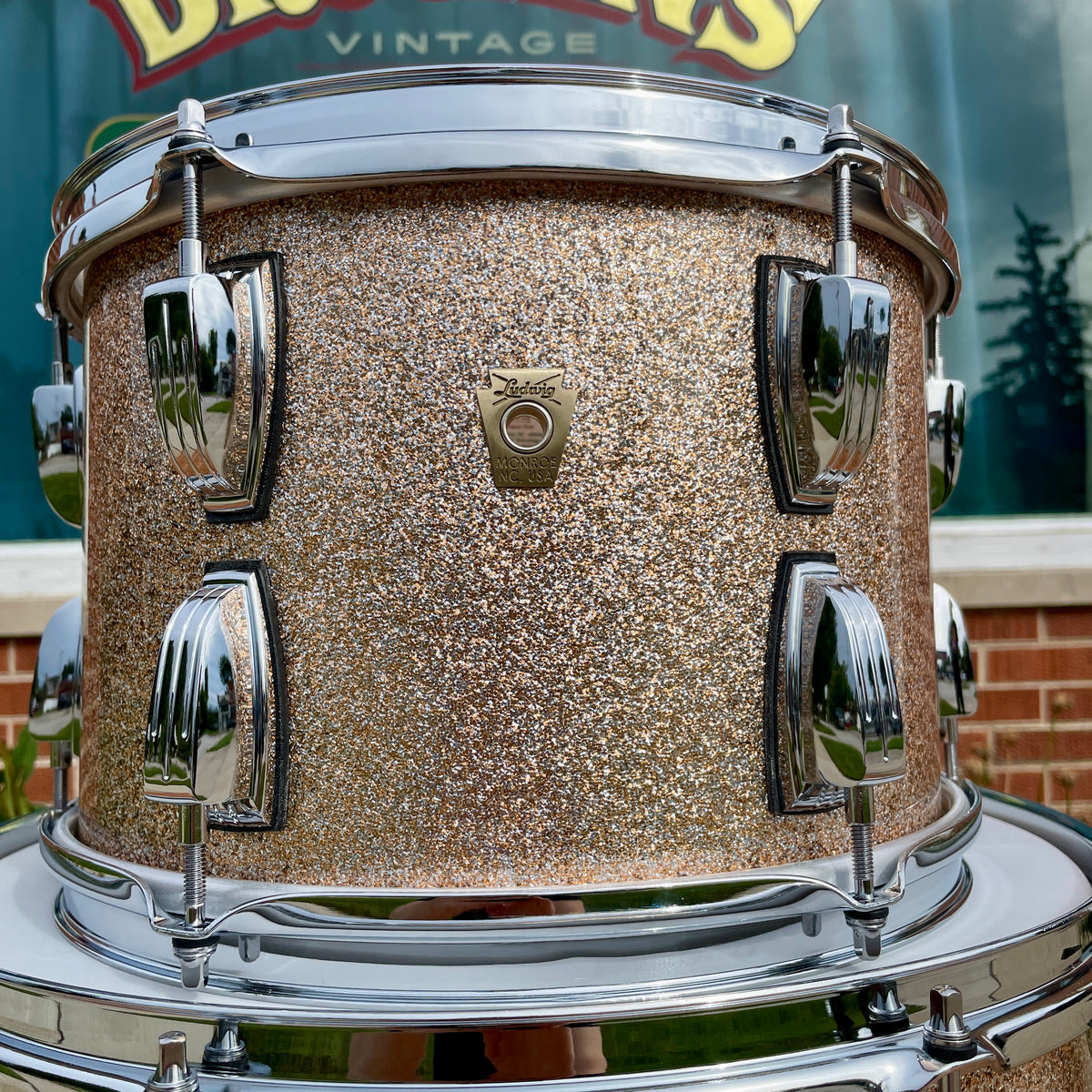 Ludwig Classic Maple 3pc New Yorker Drum Set Champagne Sparkle 12x22/12/16