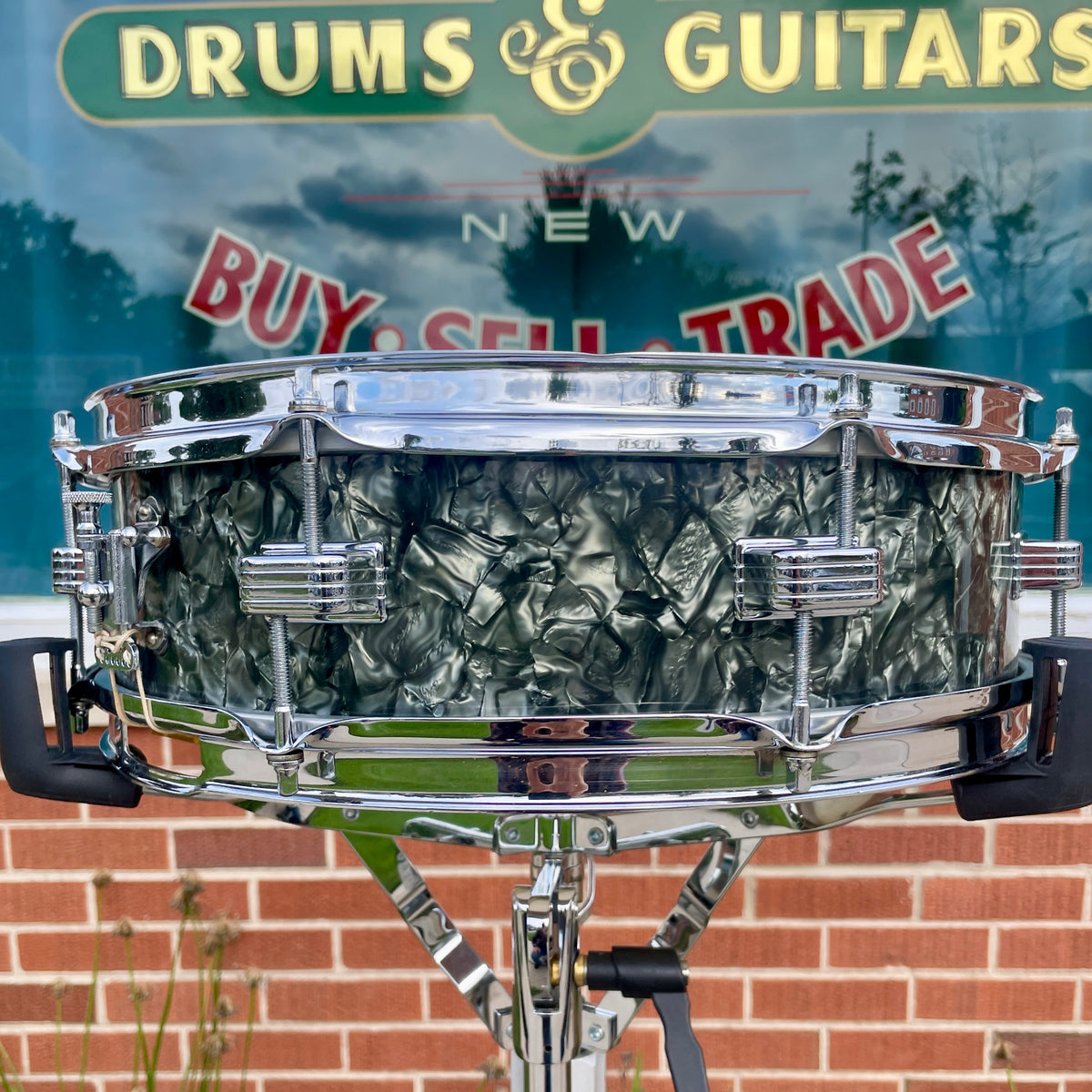 1958-1960 Ludwig Down Beat 4x14 Snare Drum Black Diamond Pearl