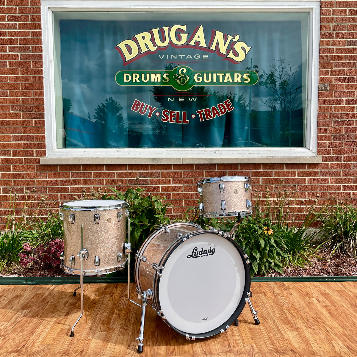 Ludwig Classic Maple 3pc Downbeat Drum Set Champagne Sparkle 12x20/12/14