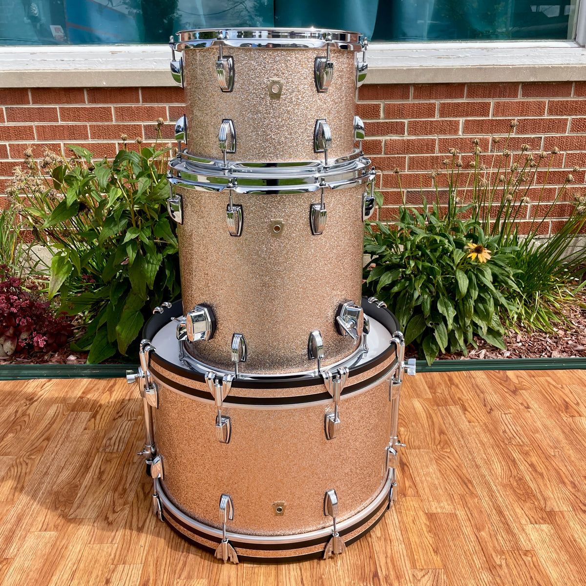 Ludwig Classic Maple 3pc Downbeat Drum Set Champagne Sparkle 12x20/12/14