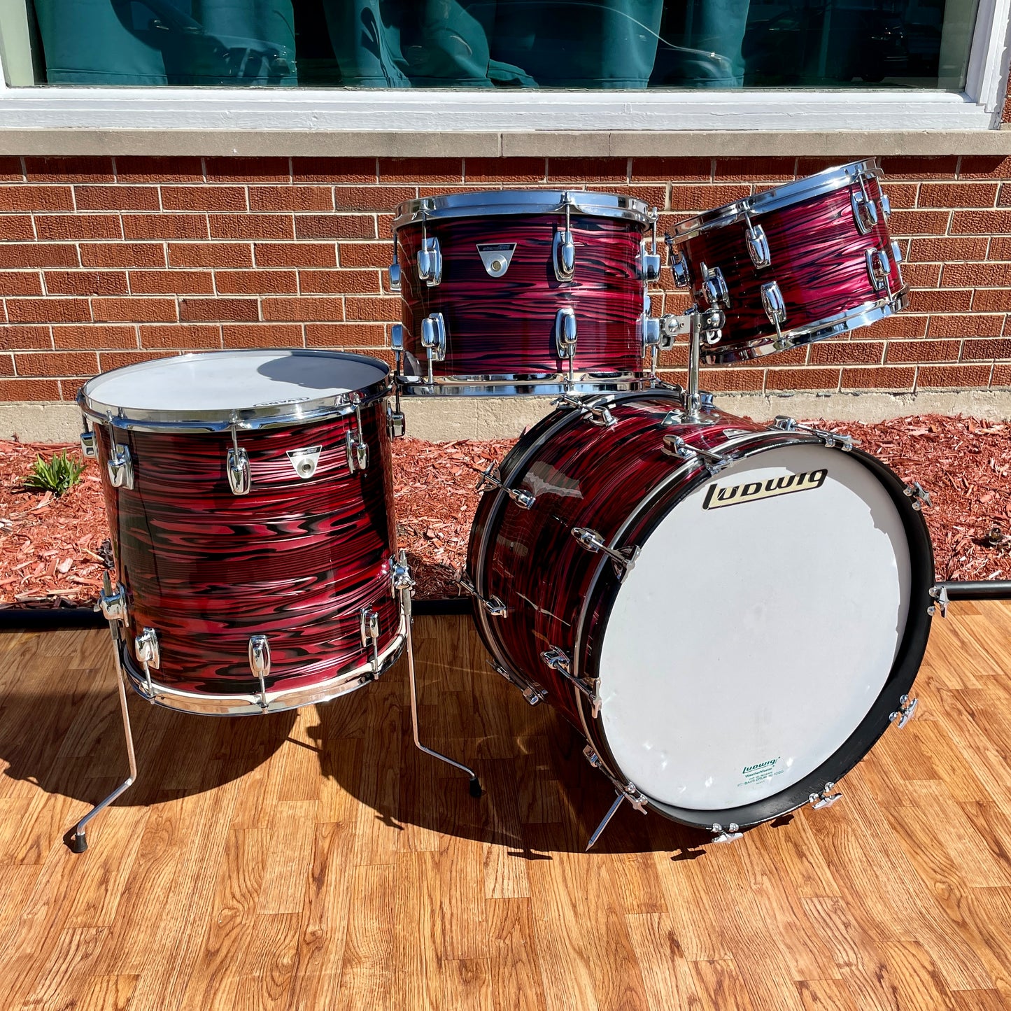 1970s Ludwig Standard Drum Set Ruby Red Strata 22/12/13/16