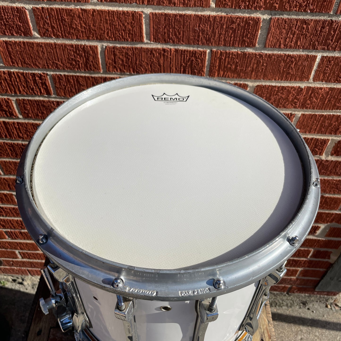 1980s / 1990s Ludwig 12x14 Challenger Parade Marching Snare Drum White Cortex