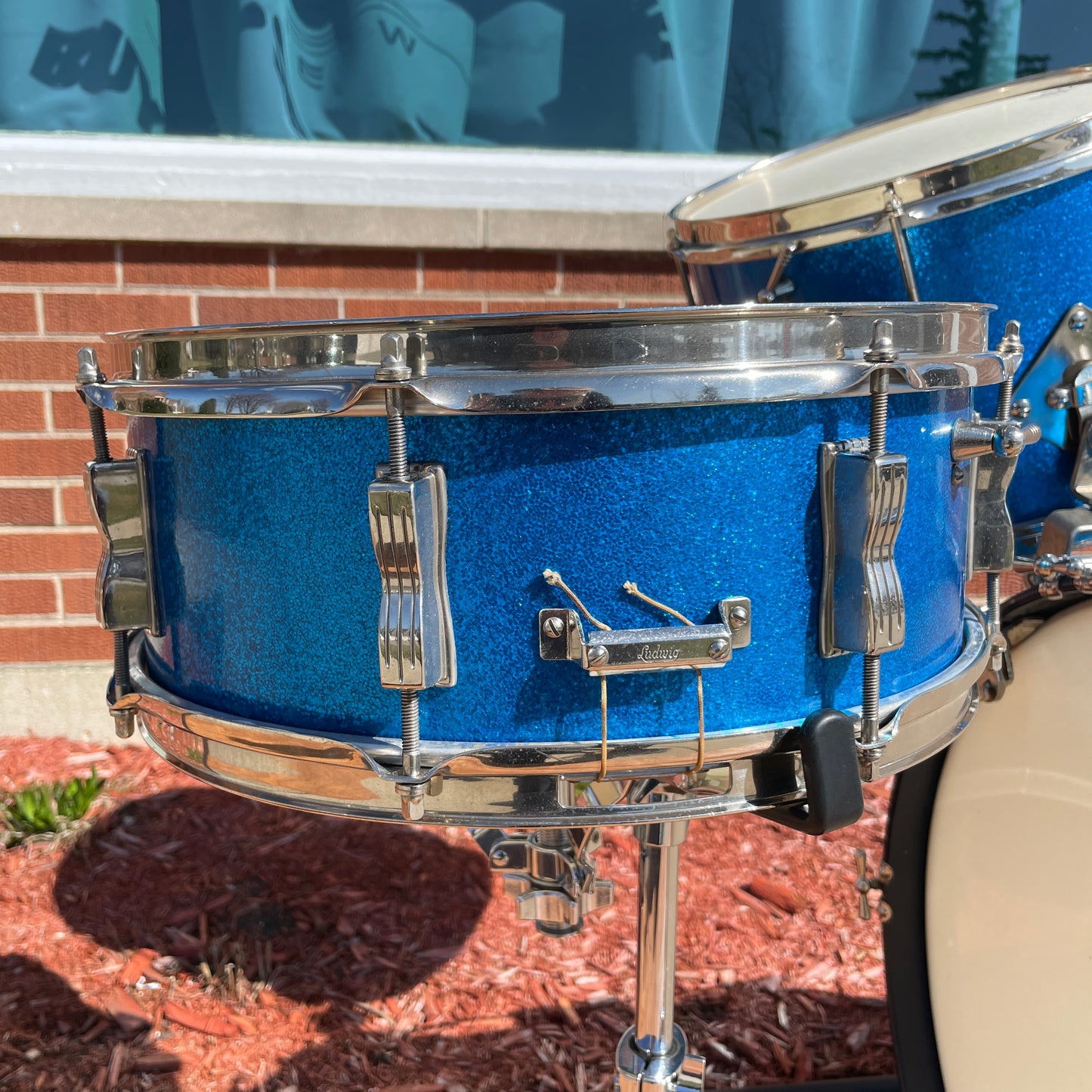 1964 Ludwig No. 998P Combo Outfit Drum Set Blue Sparkle 22/13/5x14 Jazz Festival