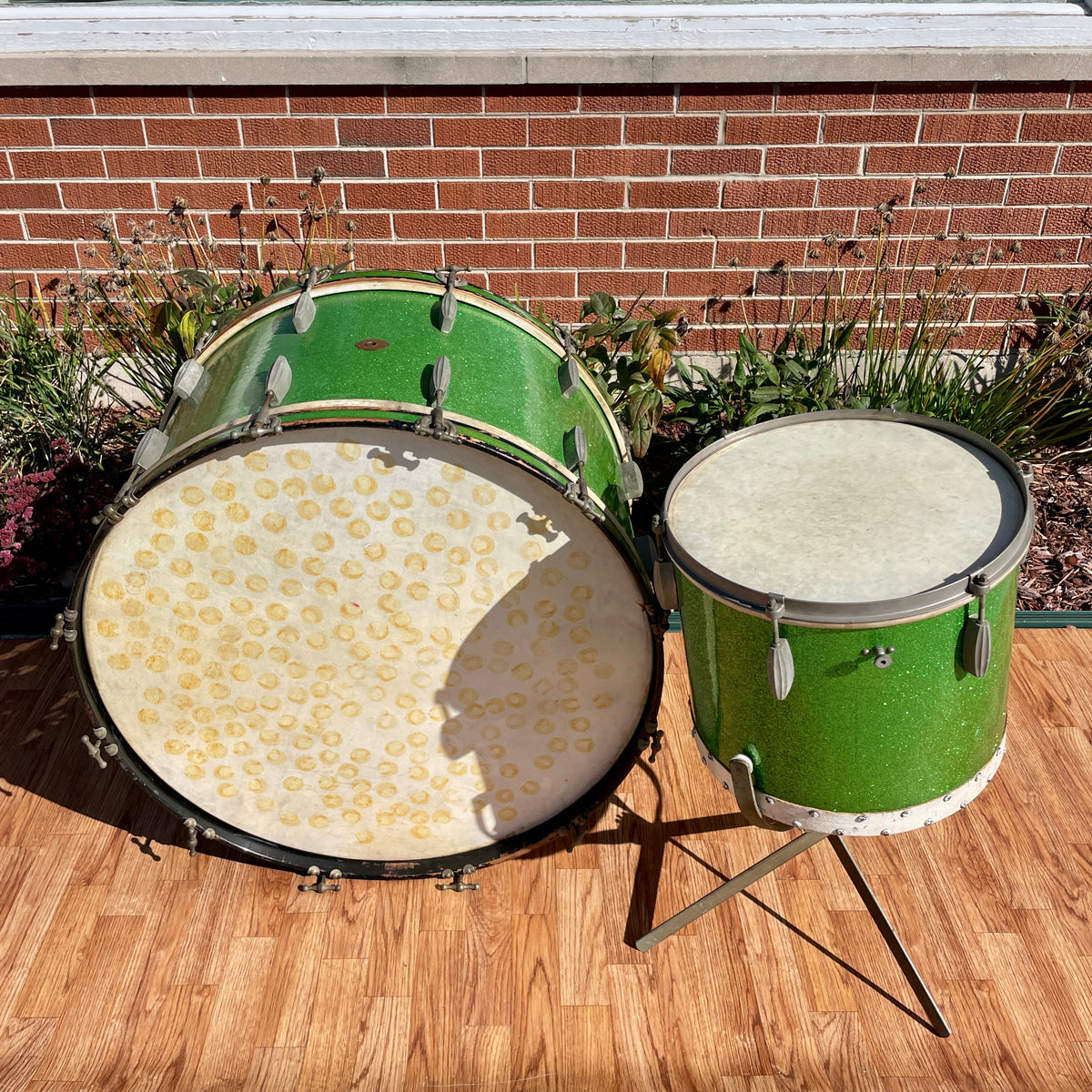 1920s-1930s Slingerland Radio King 2pc Drum Set Green Glass Glitter