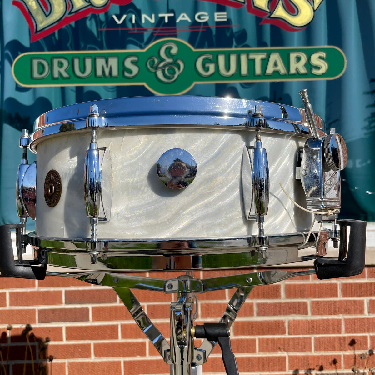 1960s Gretsch Name Band 5.5x14 Snare Silver (White) Satin Flame