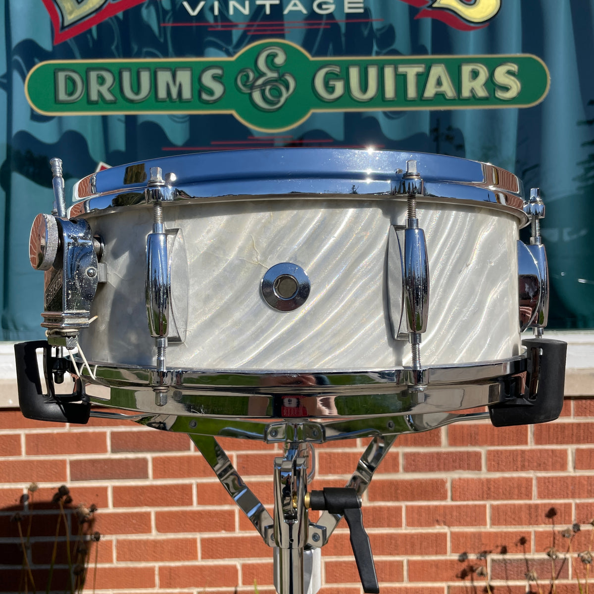 1960s Gretsch Name Band 5.5x14 Snare Silver (White) Satin Flame