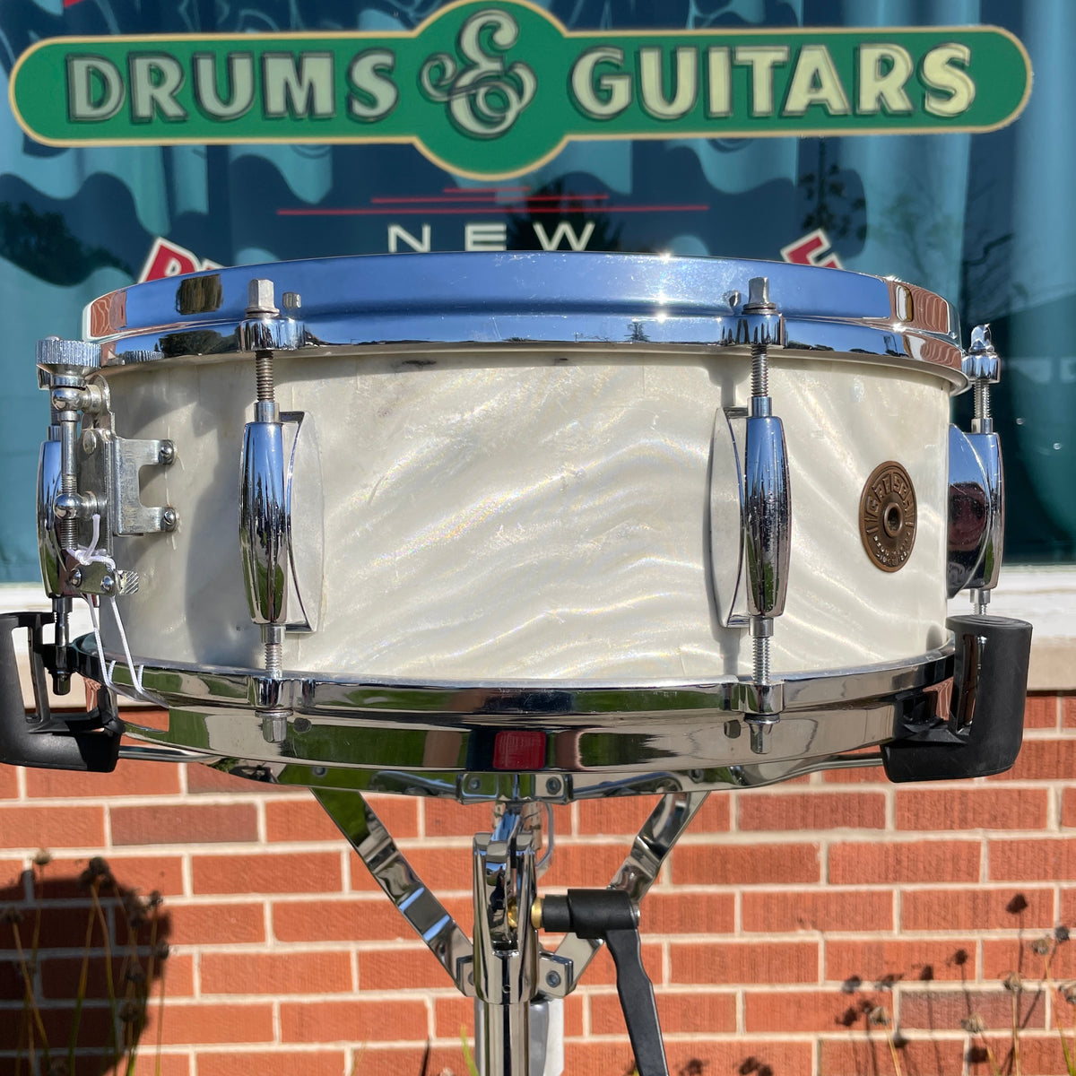 1960s Gretsch Name Band 5.5x14 Snare Silver (White) Satin Flame
