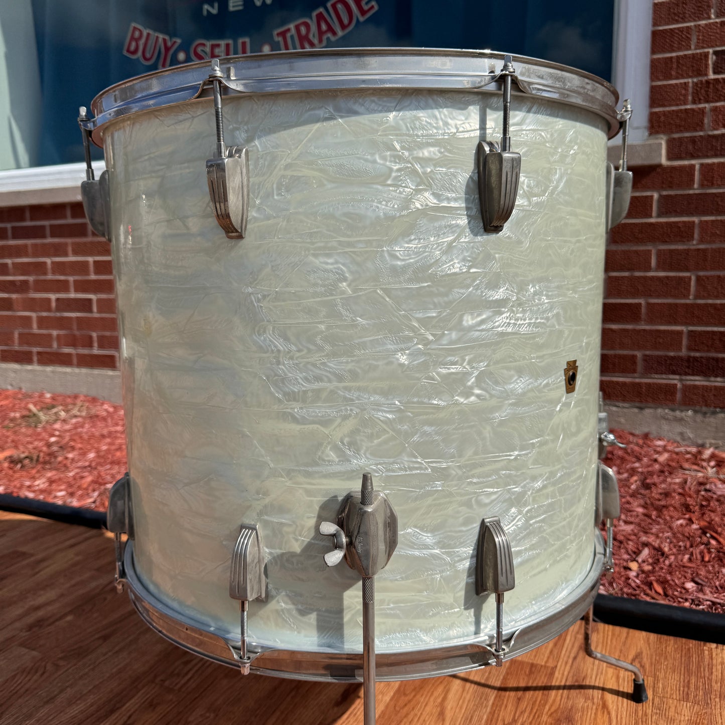 Early 1960's Ludwig Pre-Serial Super Classic 18x20 Floor Tom White Marine Pearl