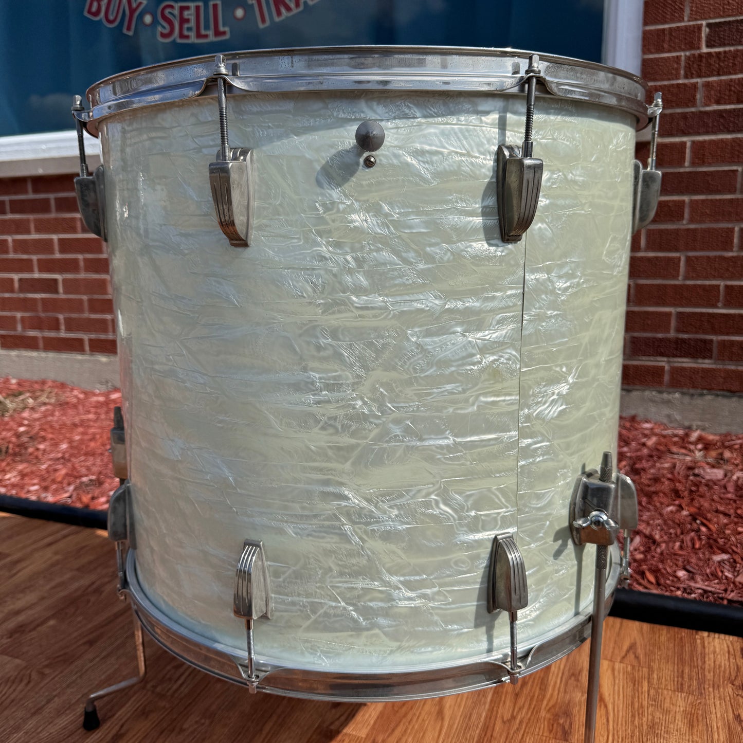 Early 1960's Ludwig Pre-Serial Super Classic 18x20 Floor Tom White Marine Pearl