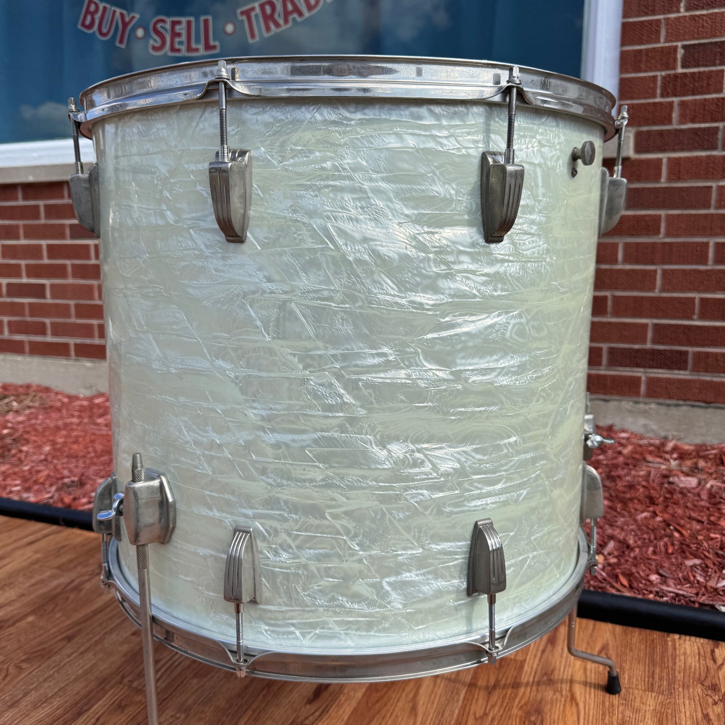 Early 1960's Ludwig Pre-Serial Super Classic 18x20 Floor Tom White Marine Pearl