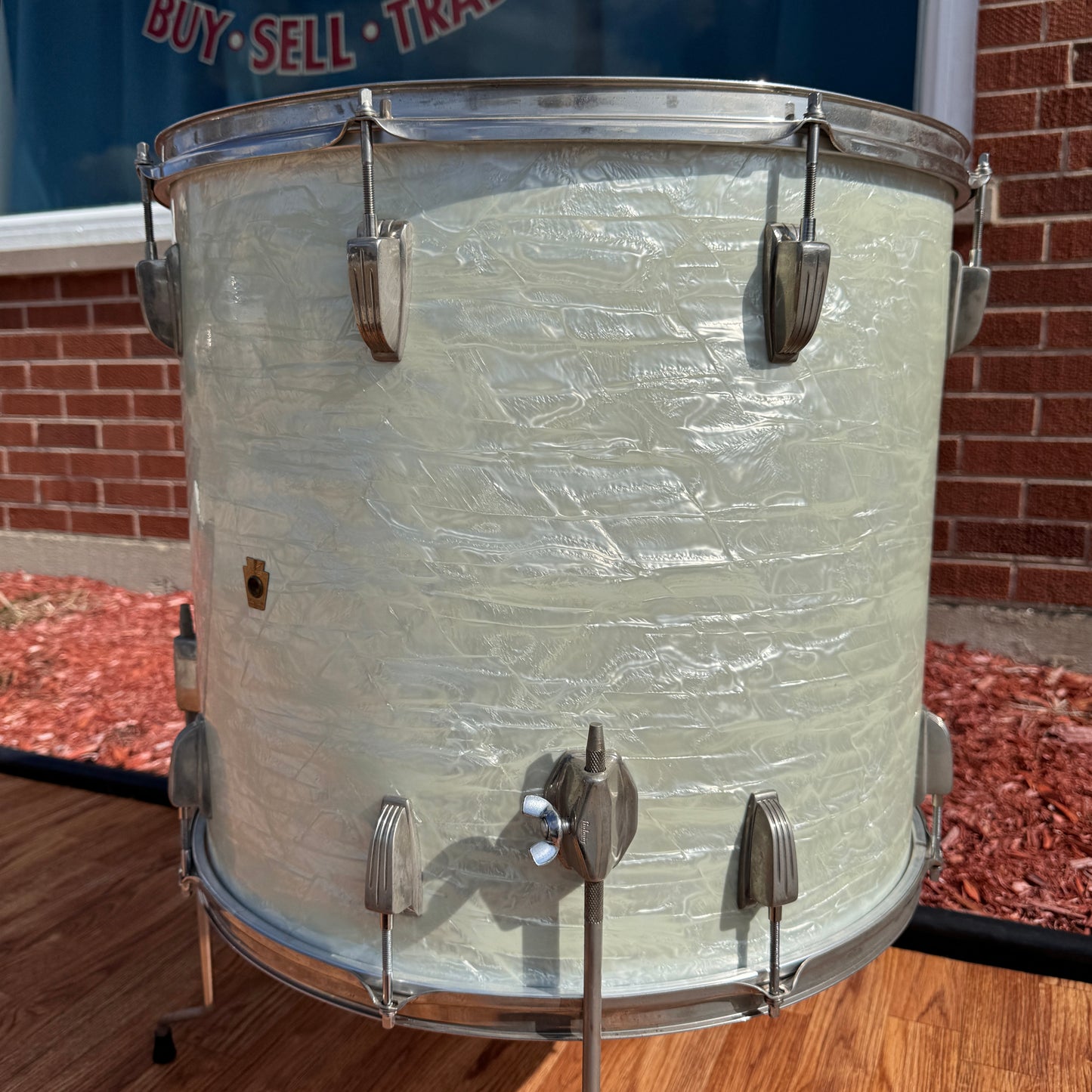 Early 1960's Ludwig Pre-Serial Super Classic 18x20 Floor Tom White Marine Pearl
