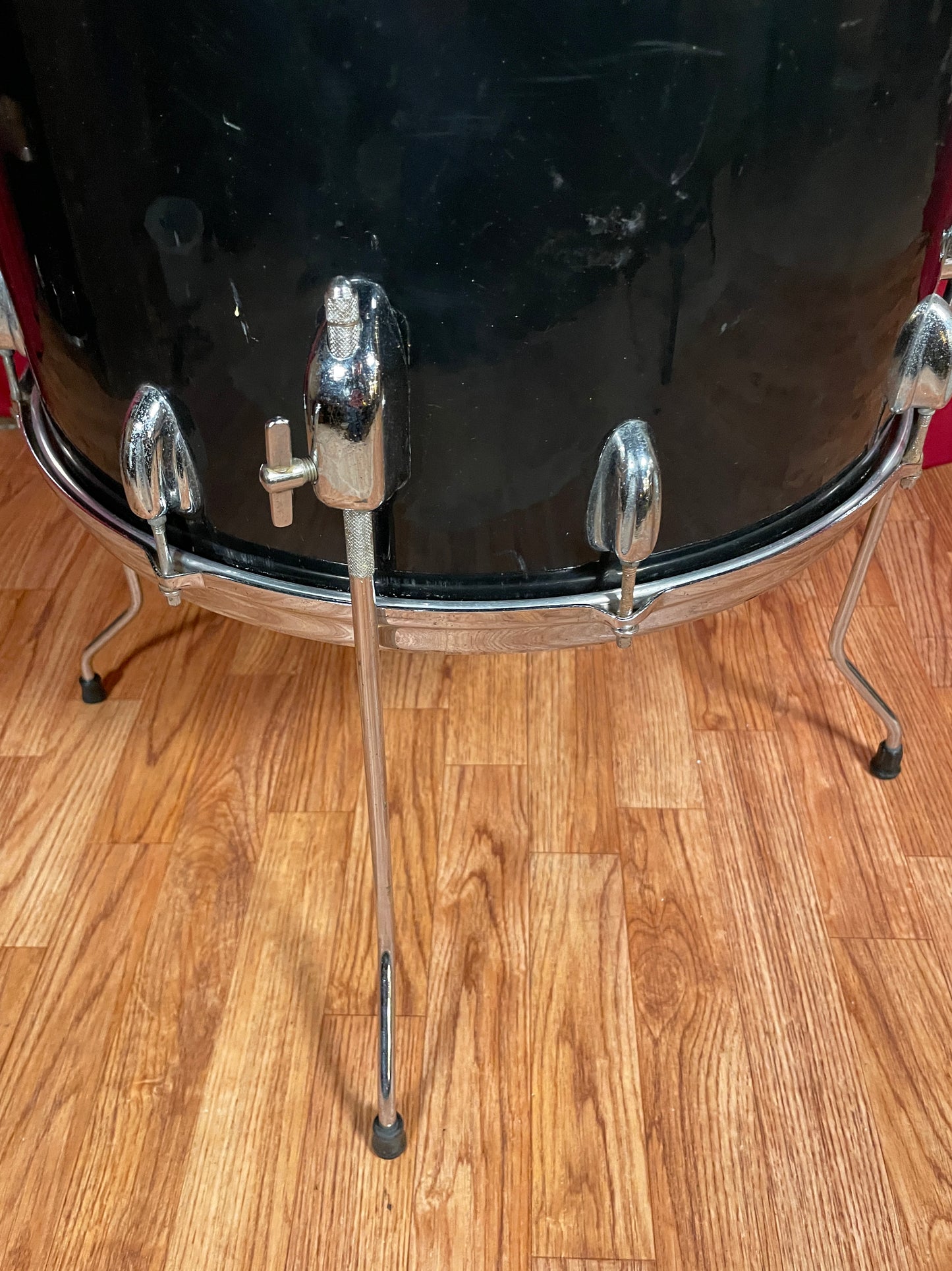 1970s Slingerland 16x18 Floor Tom Drum Black