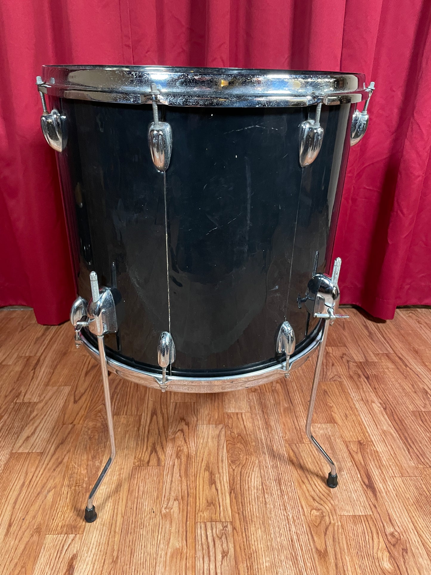 1970s Slingerland 16x18 Floor Tom Drum Black