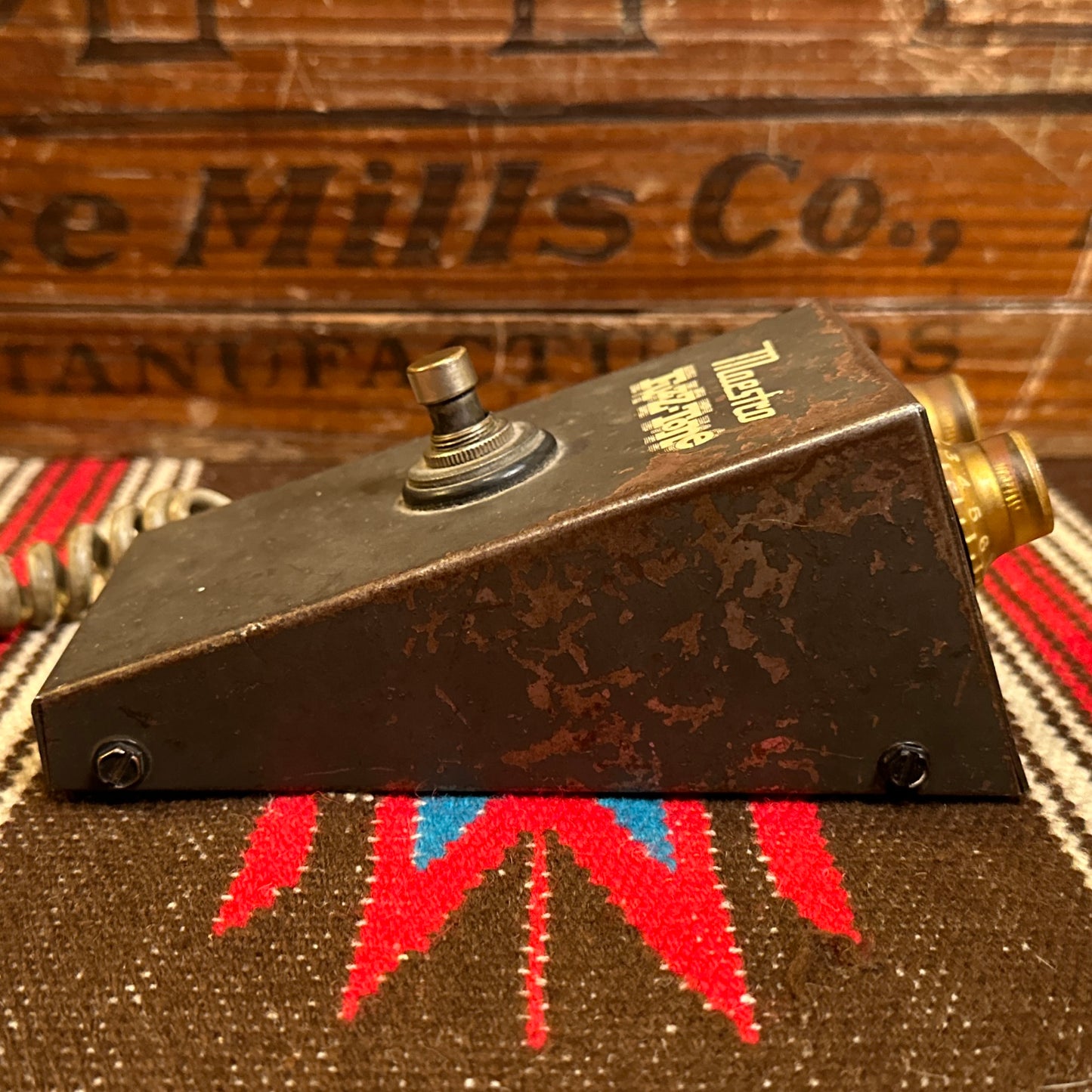 Vintage 1968 Maestro Gibson FZ-1A Fuzz-Tone Pedal