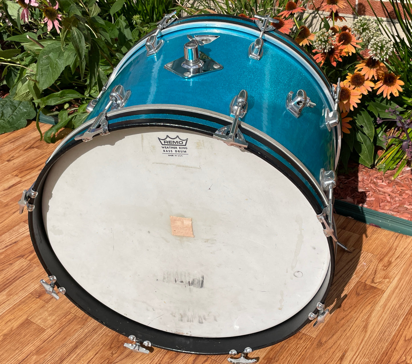 1970s Ludwig Standard 14x20 Bass Drum Blue Mist