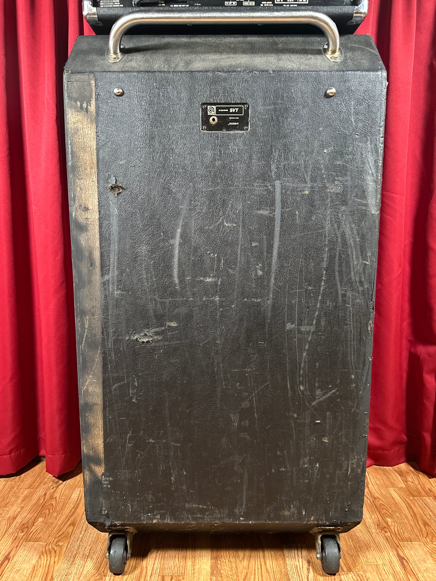 1976 Ampeg SVT 8x10 Bass Amplifier Cabinet